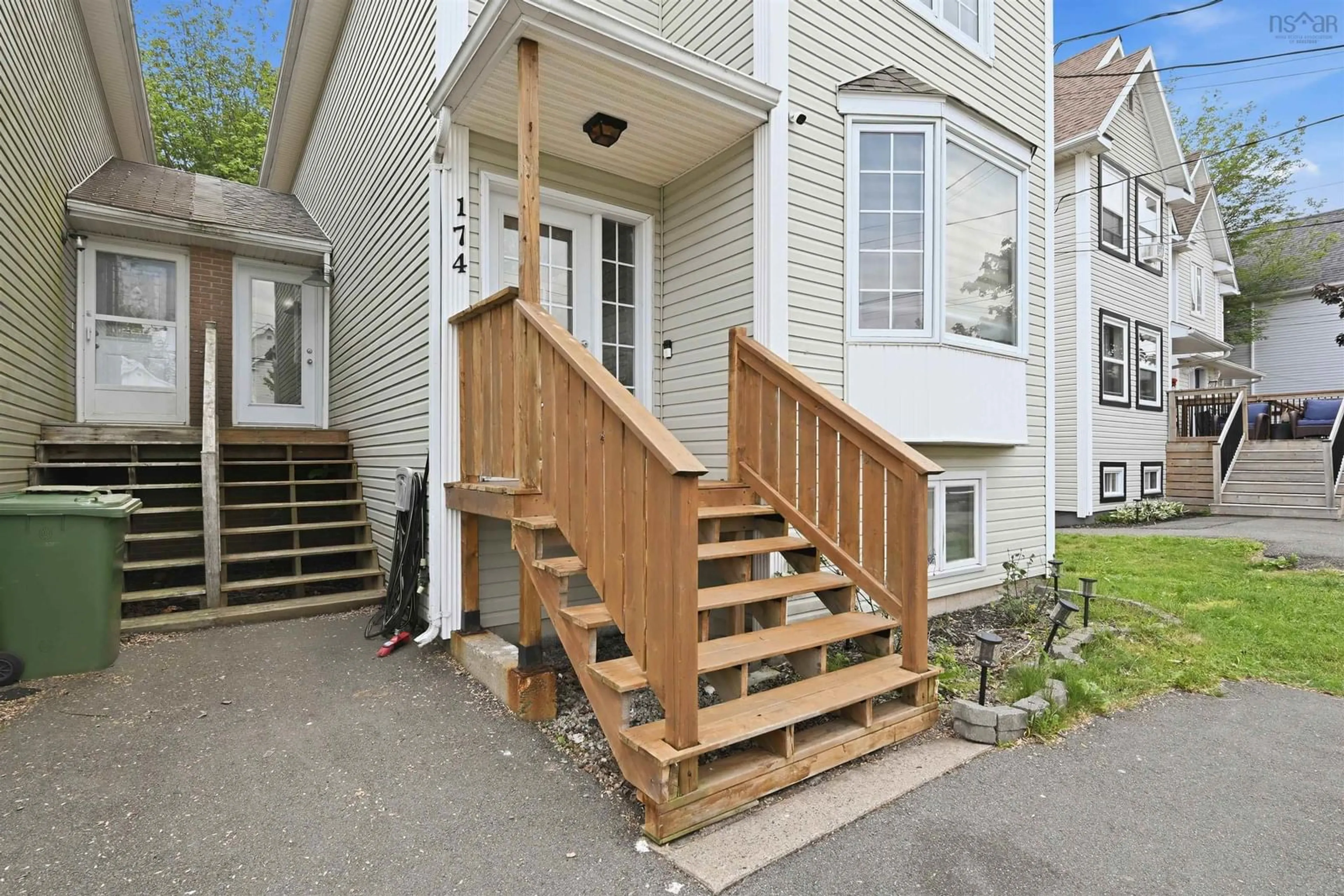 Stairs for 174 Silistria Dr, Forest Hills Nova Scotia B2W 6B1