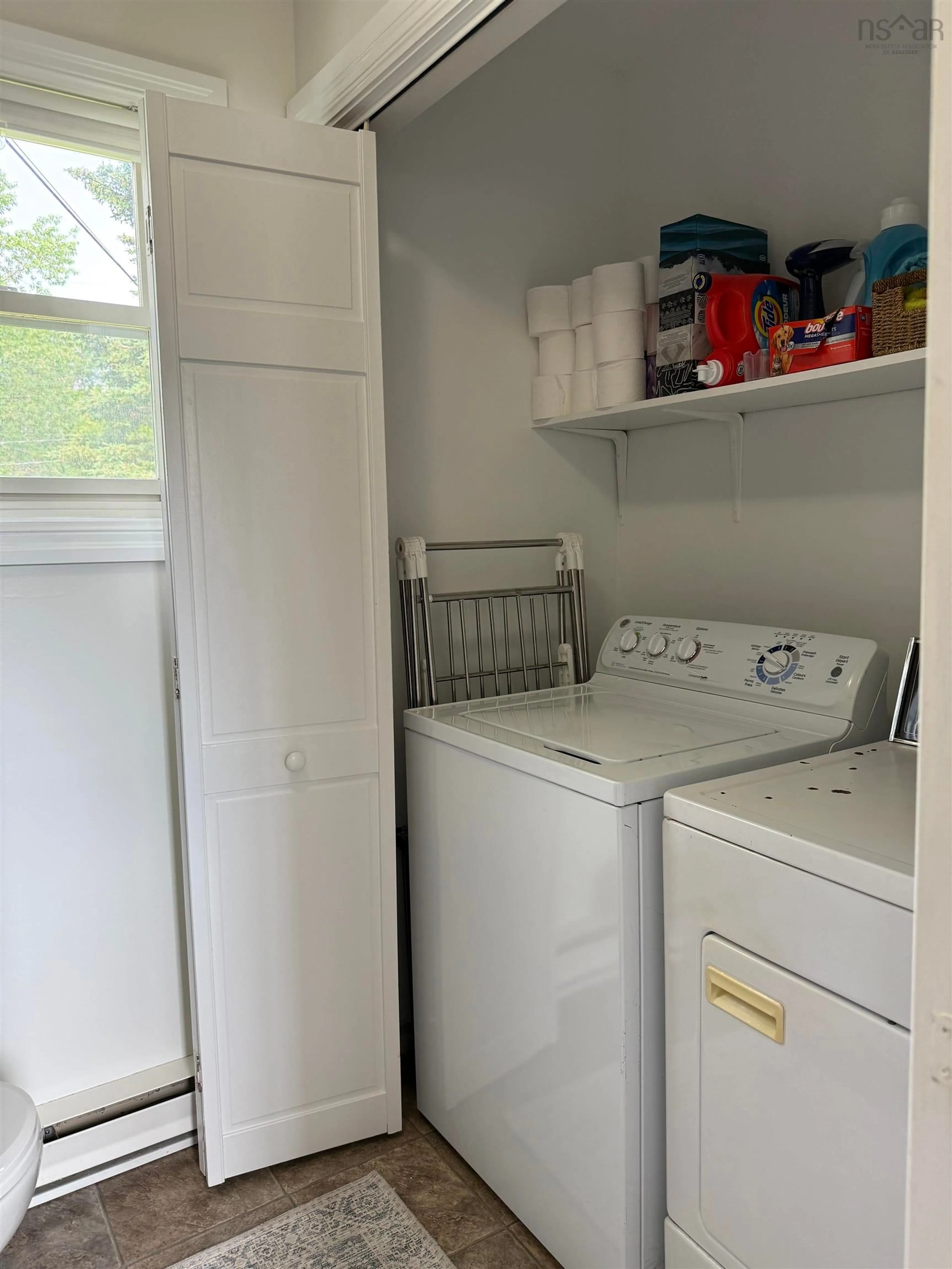 Laundry room for 47 High St, Plymouth Park Nova Scotia B0K 1S0