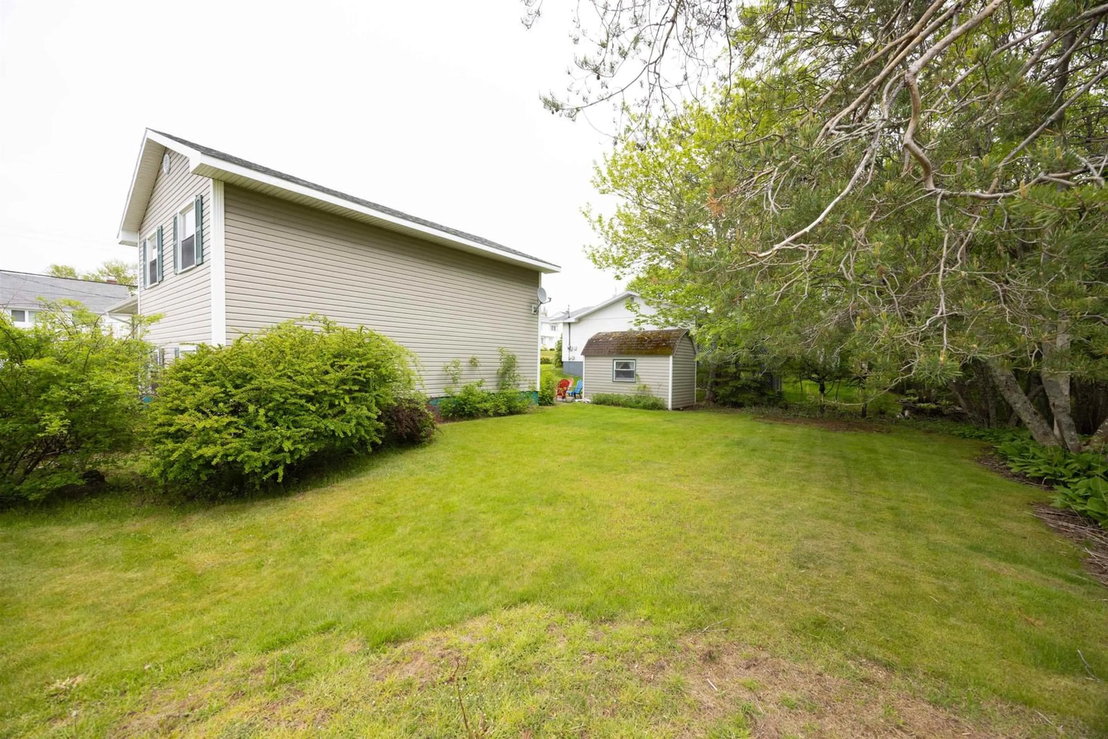 Patio, unknown for 358 Newlands Sydney Ns B1s 1z4, Sydney Nova Scotia B1S 1Z4