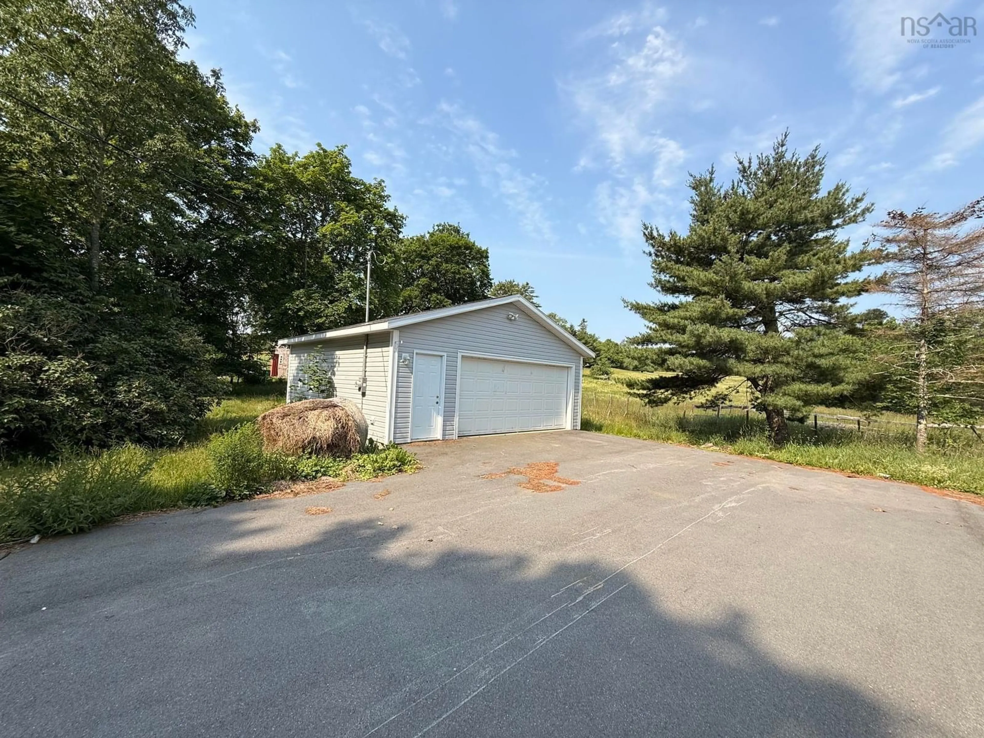 Shed for 6156 Highway 208, North Brookfield Nova Scotia B0T 1X0