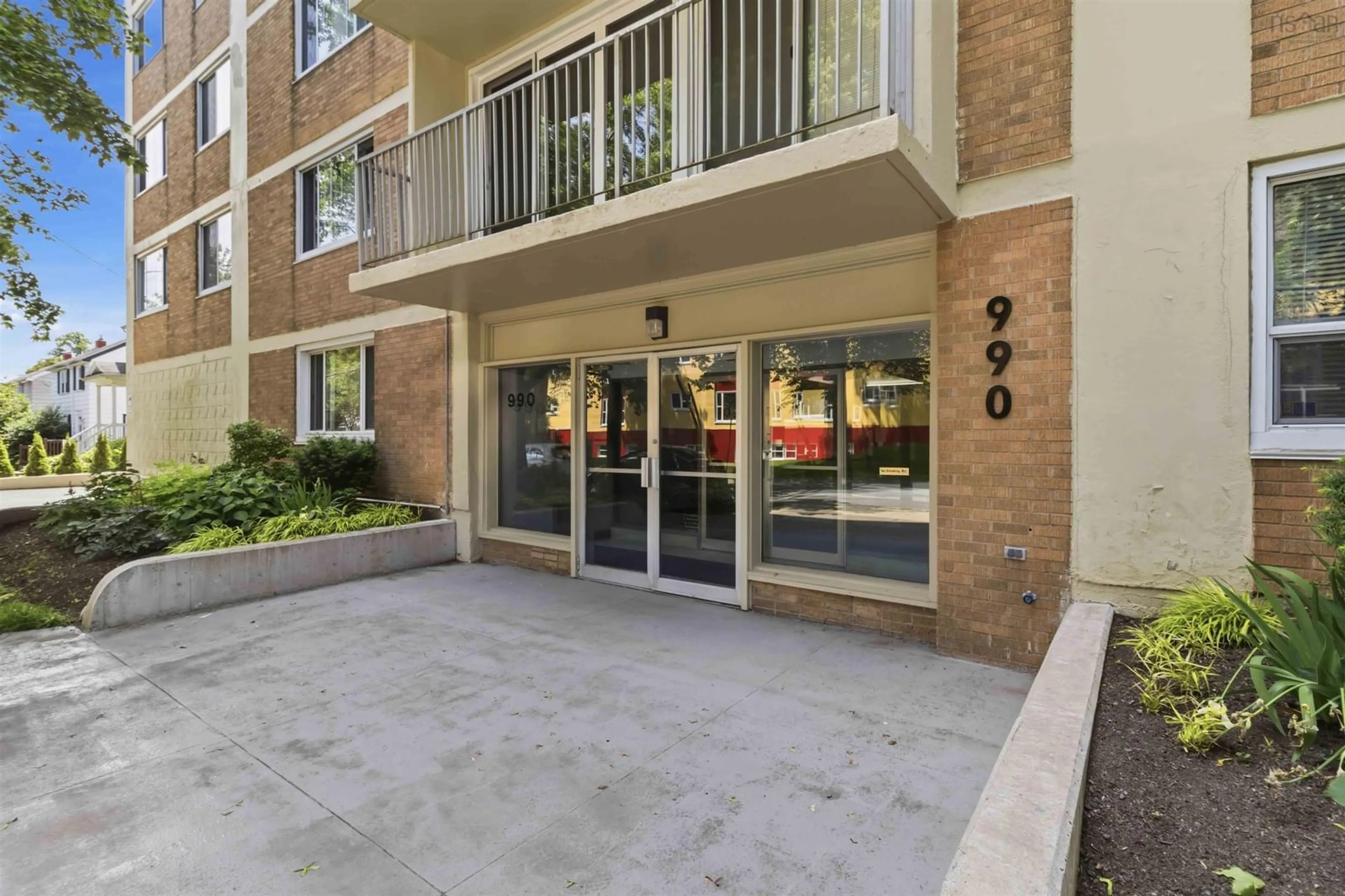 Unknown for 990 Mclean St #403, Halifax Nova Scotia B3H 2V1