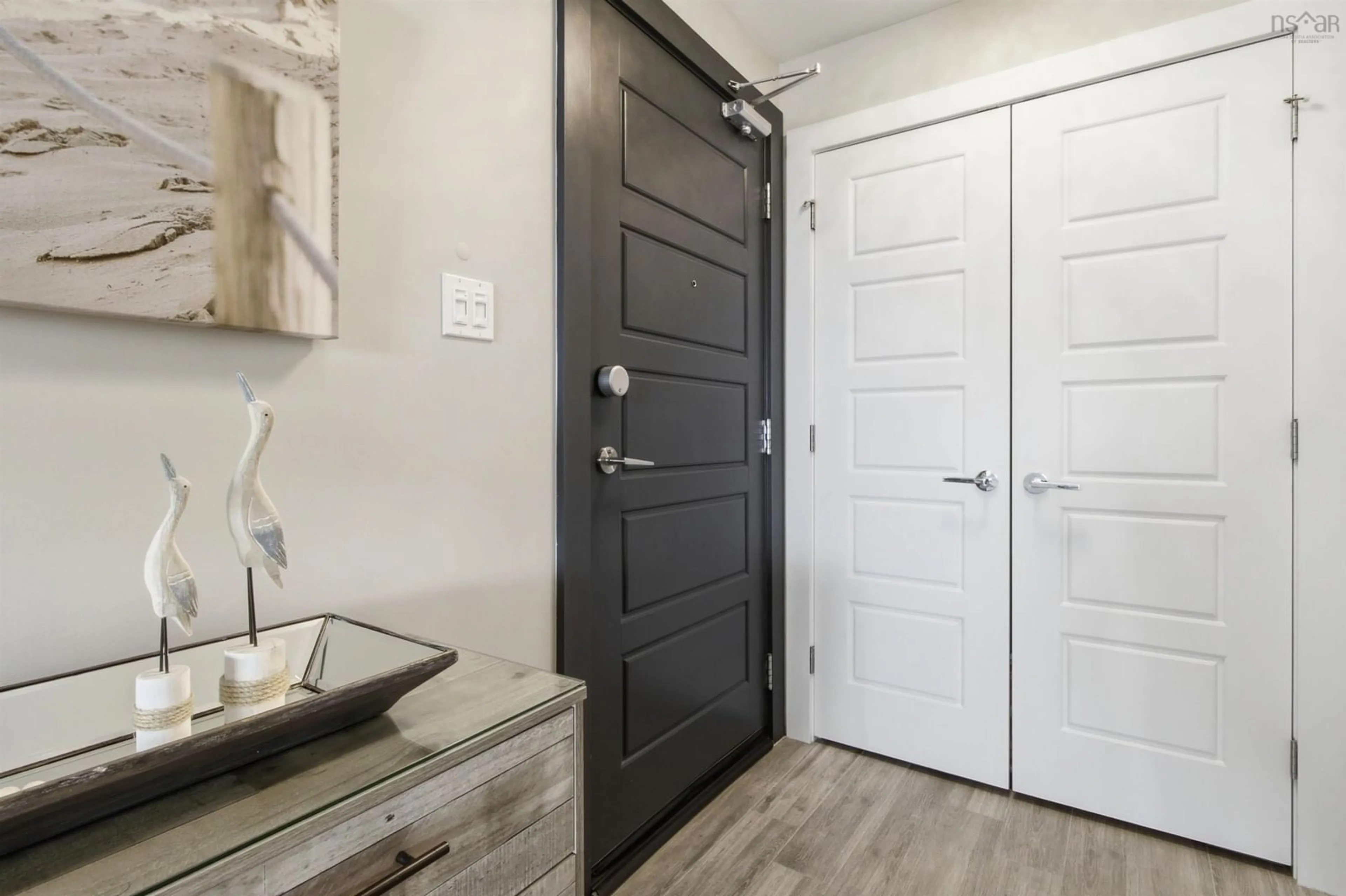 Indoor entryway for 31 Kings Wharf Pl #1203, Dartmouth Nova Scotia B2Y 0C1