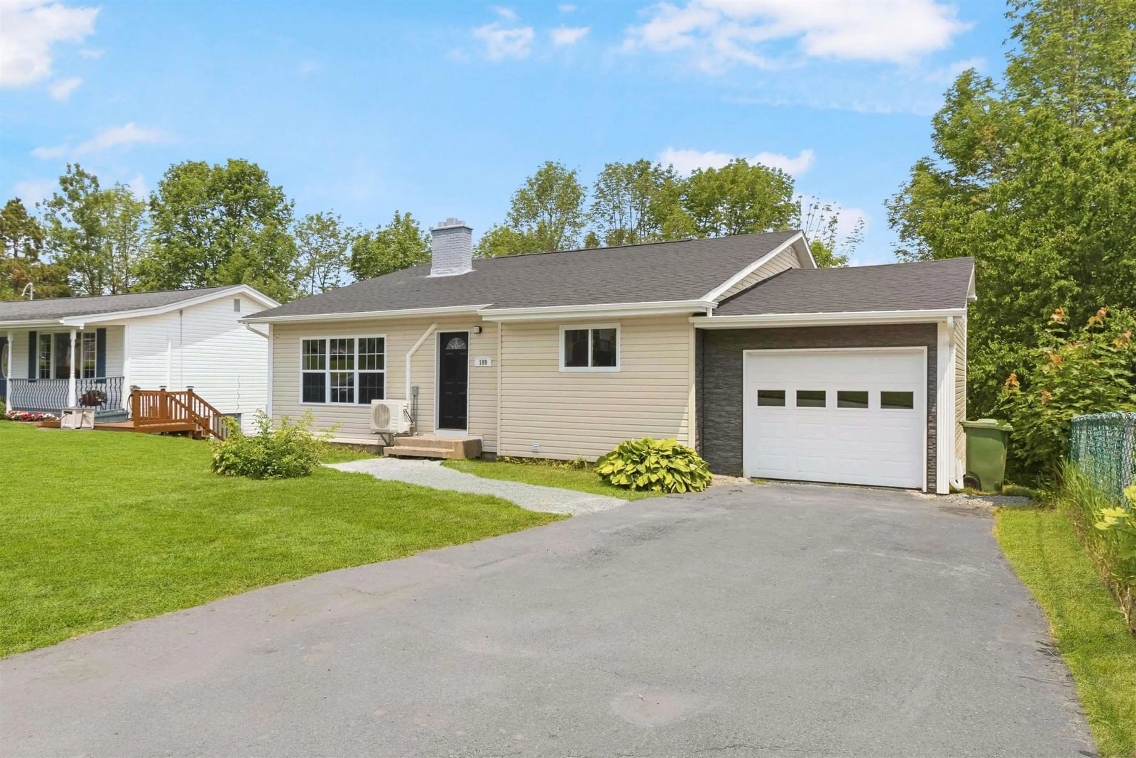 Home with vinyl exterior material, street for 199 Dickey Dr, Lower Sackville Nova Scotia B4C 1T7