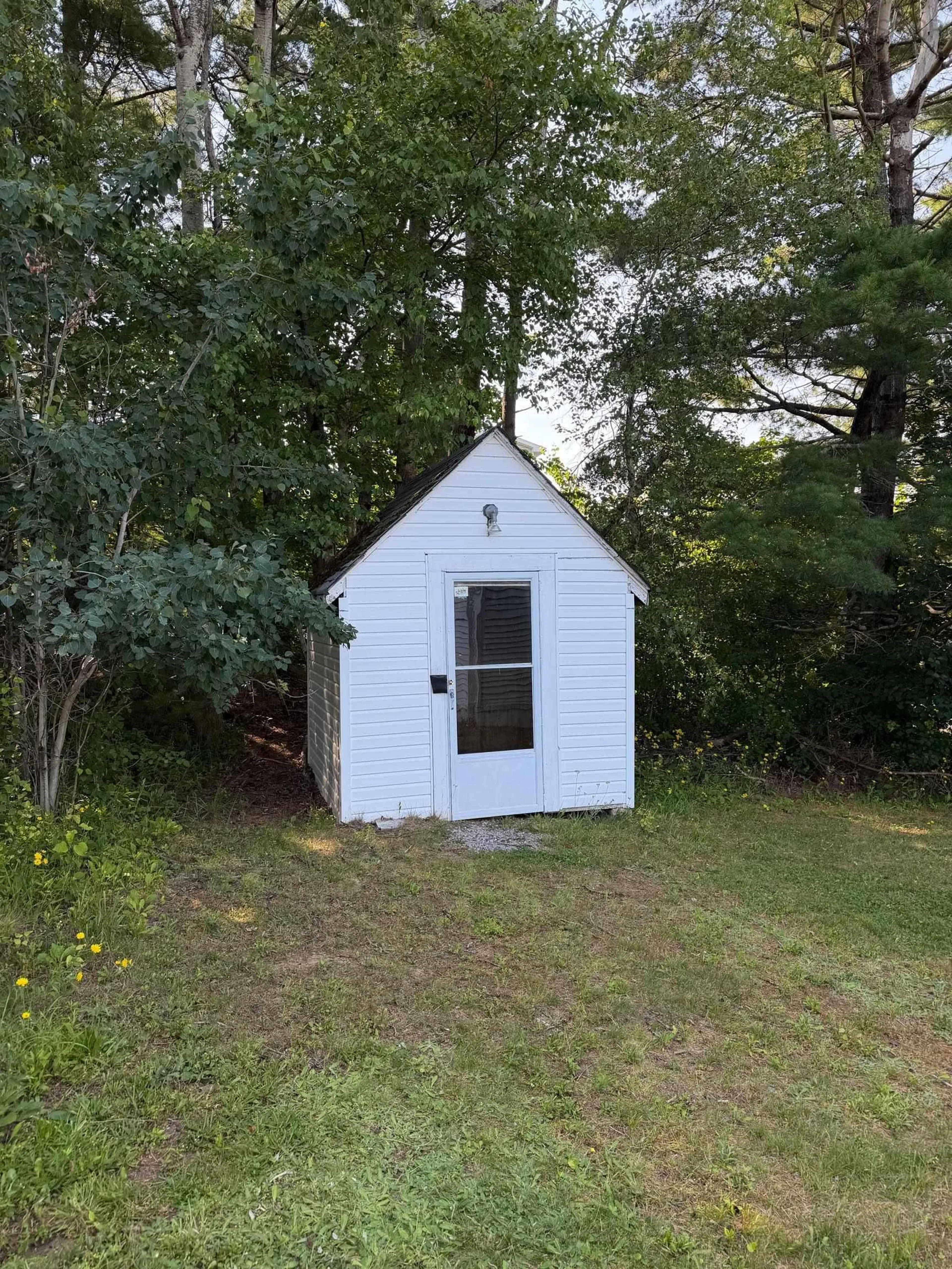 Shed for 160 Seasons Dr, Bridgewater Nova Scotia B4V 3E7