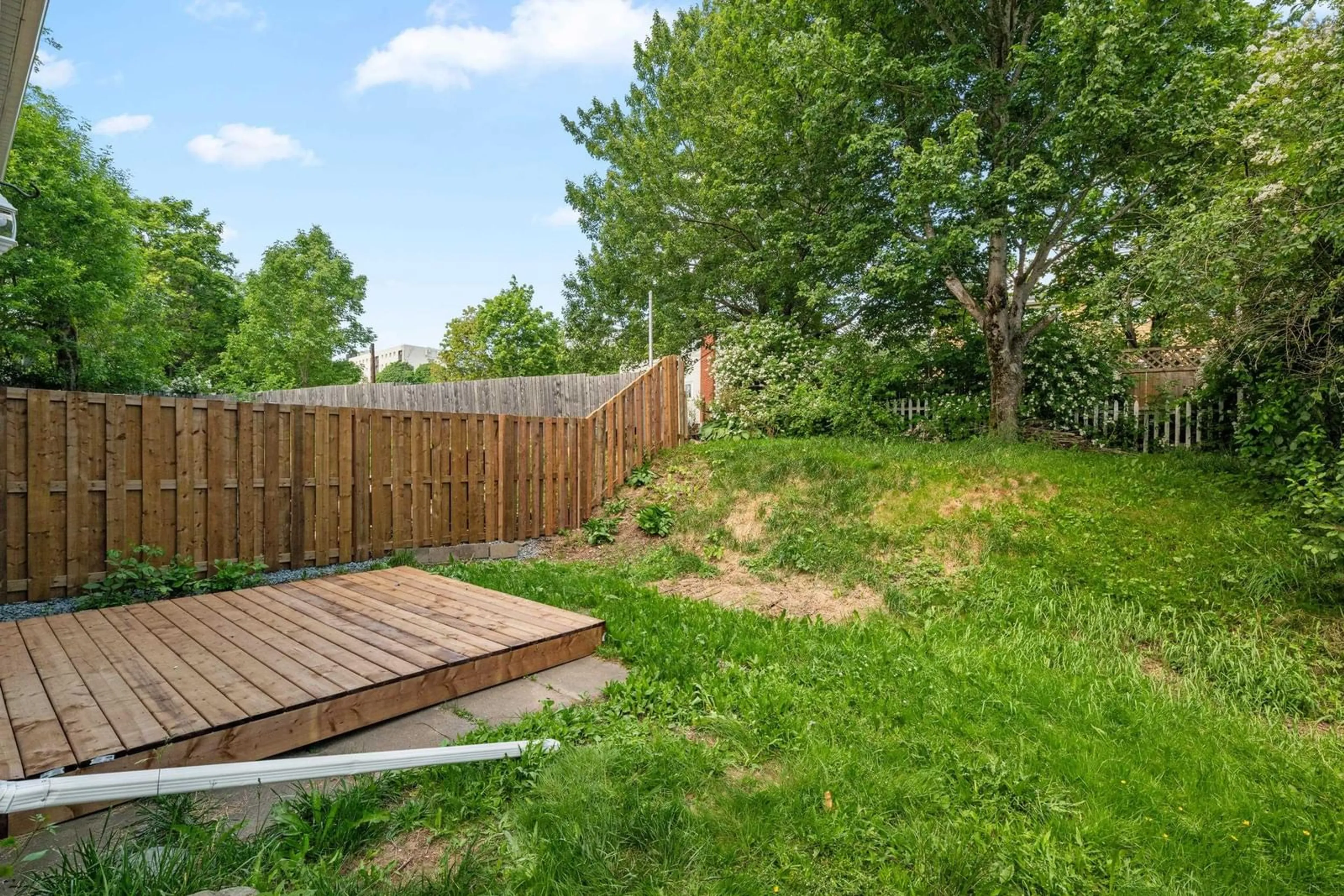 Patio, forest/trees view for 16-16A Ruben Crt, Dartmouth Nova Scotia B2X 1L9