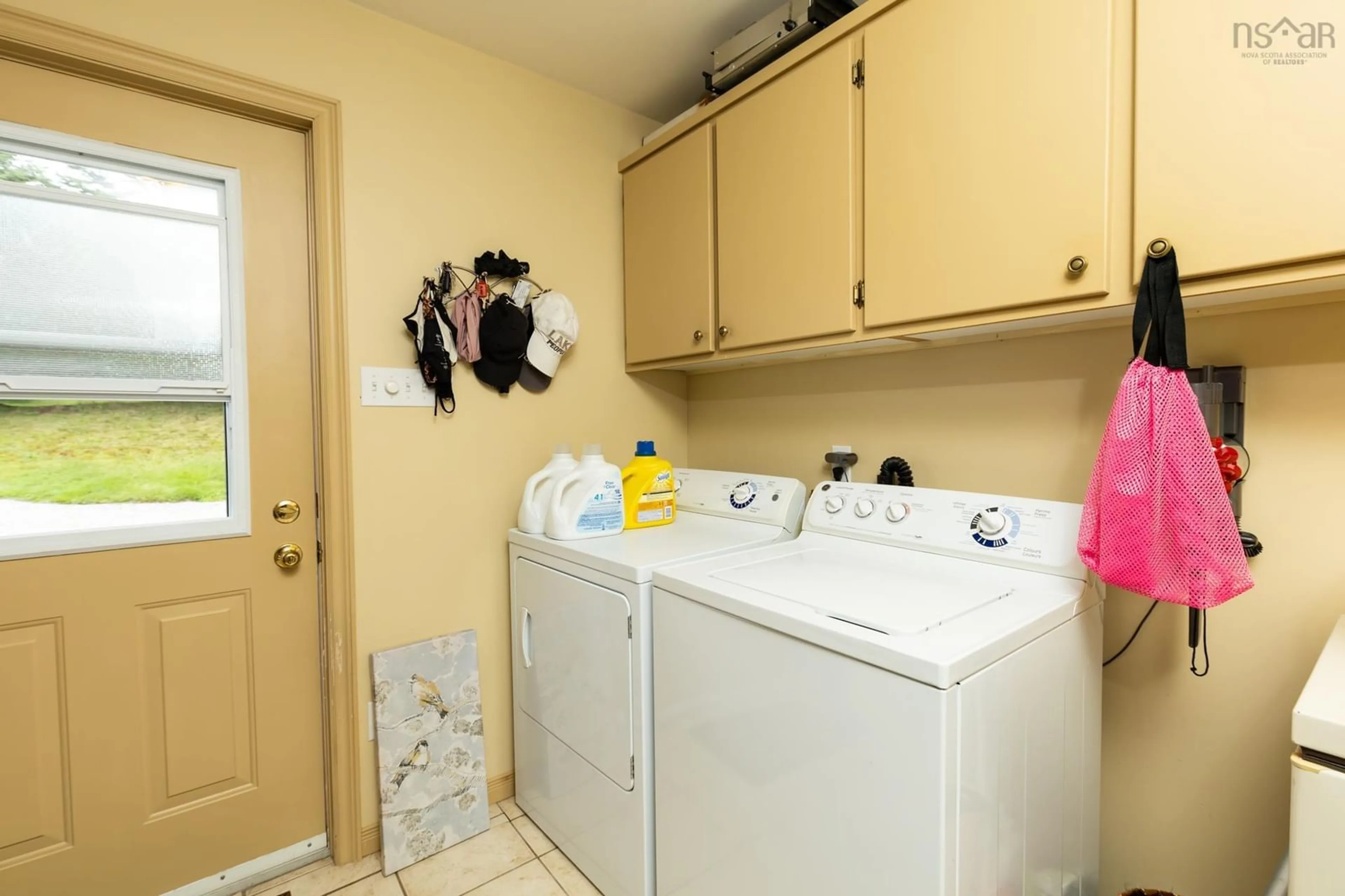 Laundry room for 65 Tom's Way, Darlings Lake Nova Scotia B5A 5A8
