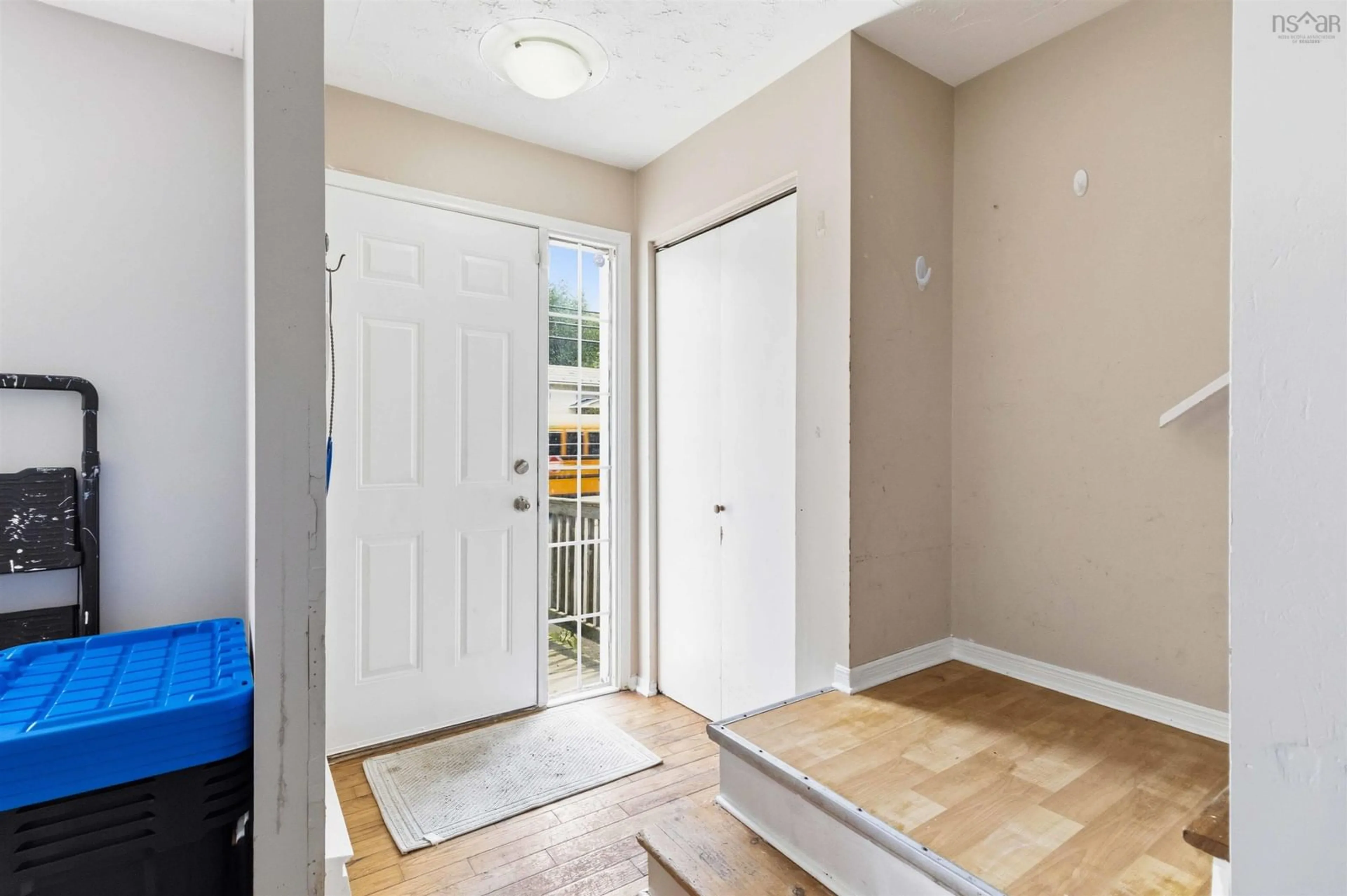 Indoor entryway for 434 Auburn Dr, Cole Harbour Nova Scotia B2W 5V2