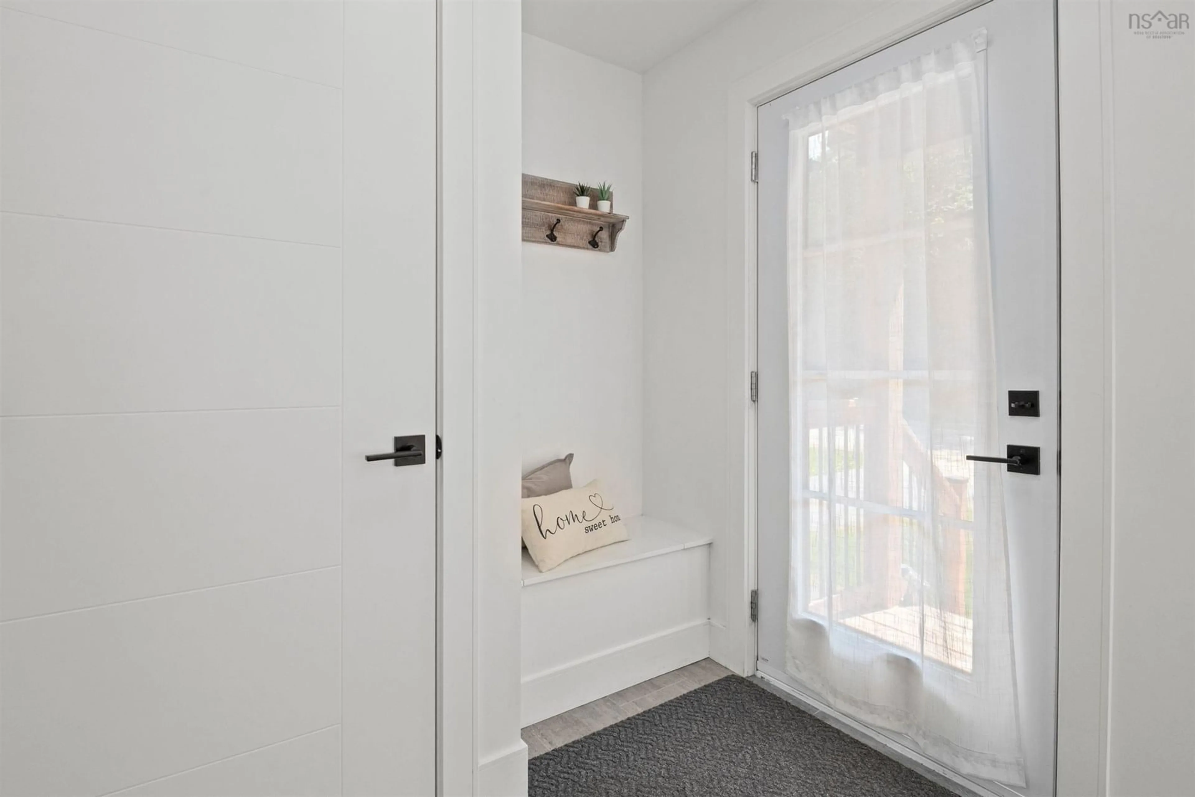 Indoor entryway for 582 A Herring Cove Rd, Spryfield Nova Scotia B3R 1X6
