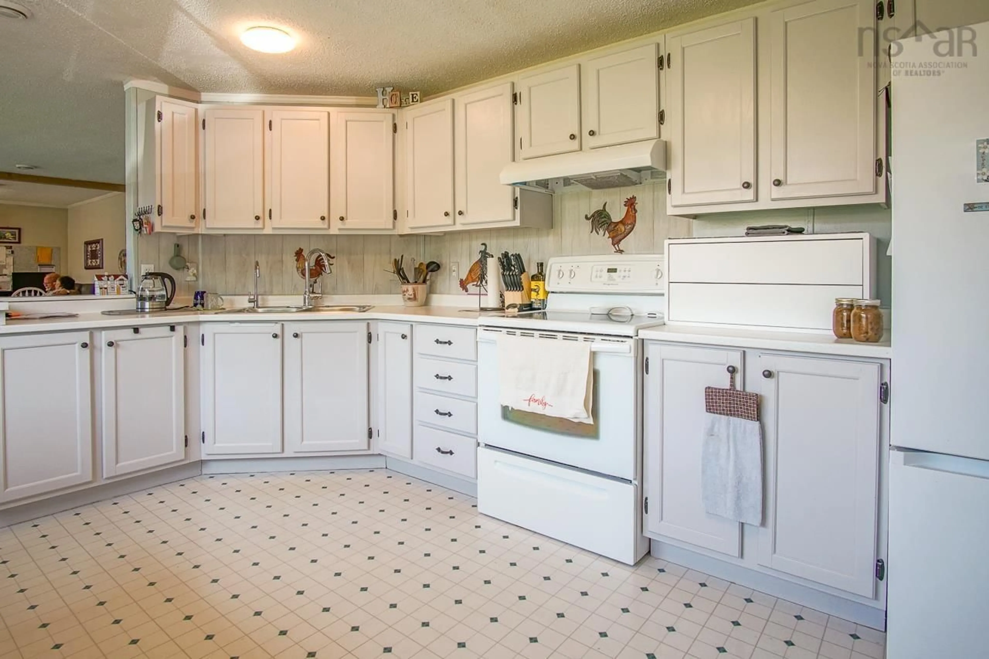 Standard kitchen, ceramic/tile floor for 964 J. Jordan Rd, Canning Nova Scotia B0P 1H0