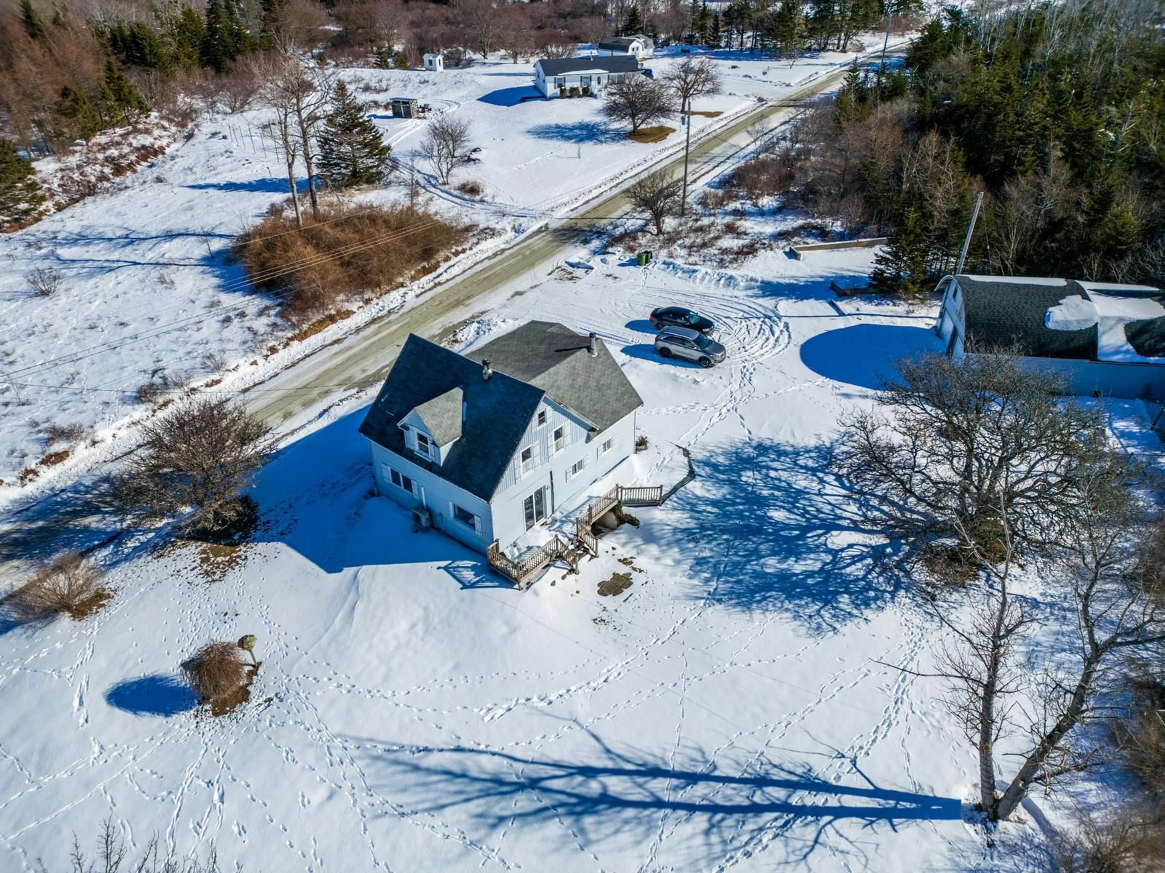 A pic from outside/outdoor area/front of a property/back of a property/a pic from drone, unknown for 90 Oak Park Rd, East Pubnico Nova Scotia B0W 2A0