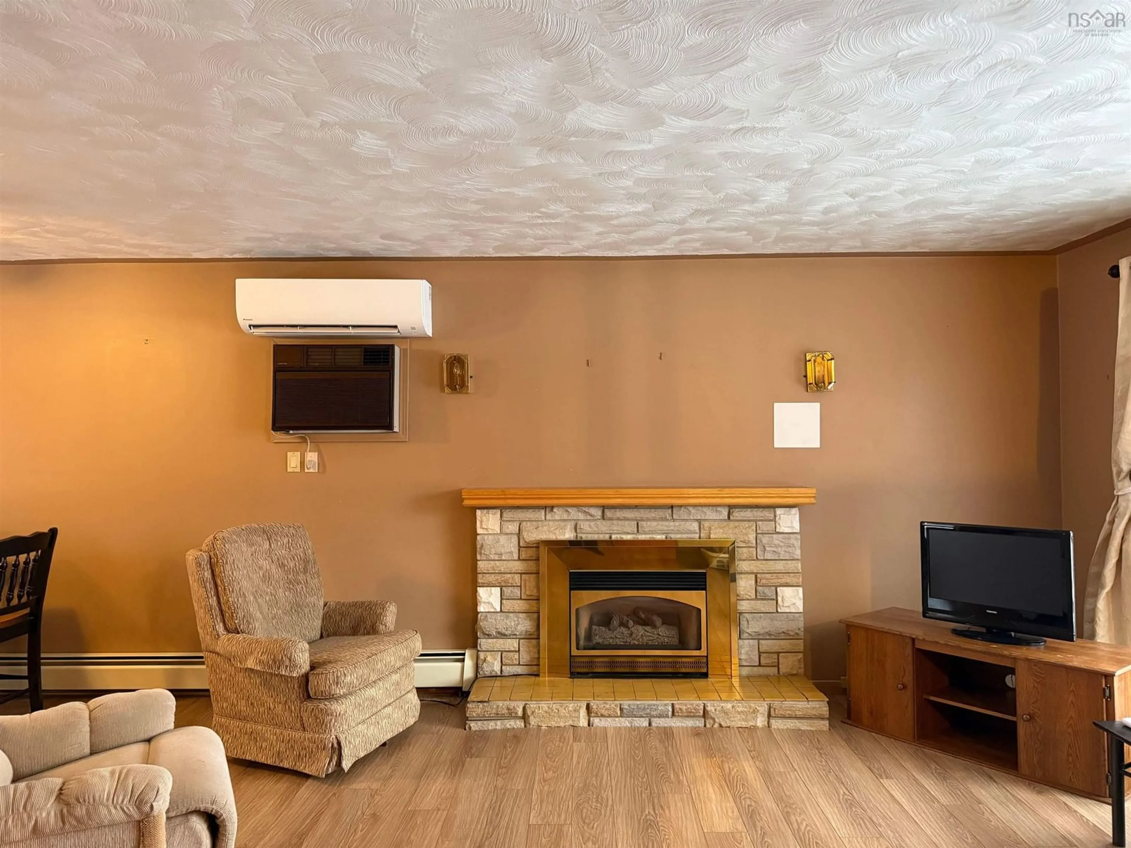 Living room with furniture, unknown for 5469 Little Harbour Rd, Little Harbour Nova Scotia B2H 5C4