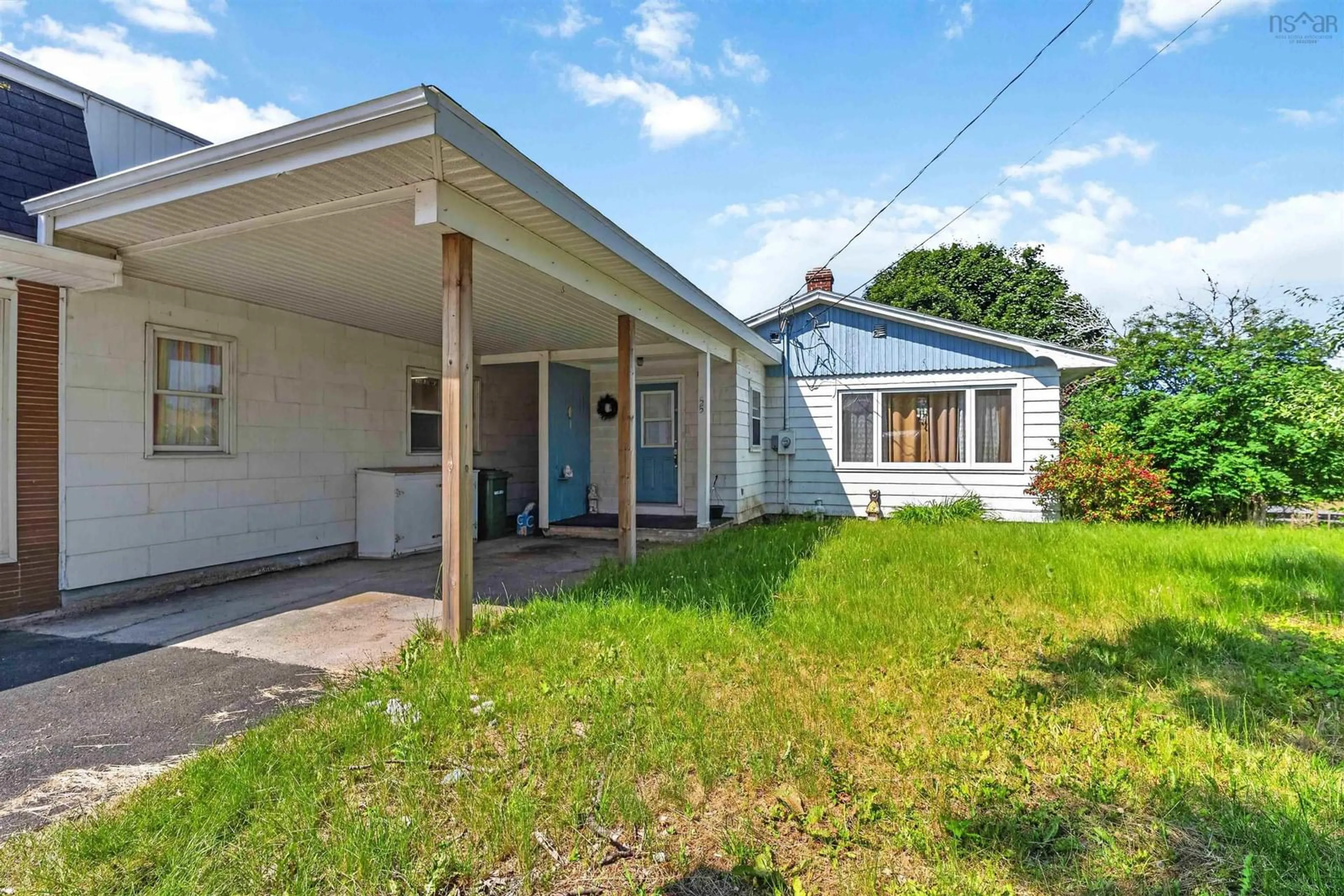 A pic from outside/outdoor area/front of a property/back of a property/a pic from drone, street for 53/55 Main St, Hantsport Nova Scotia B0P 1P0
