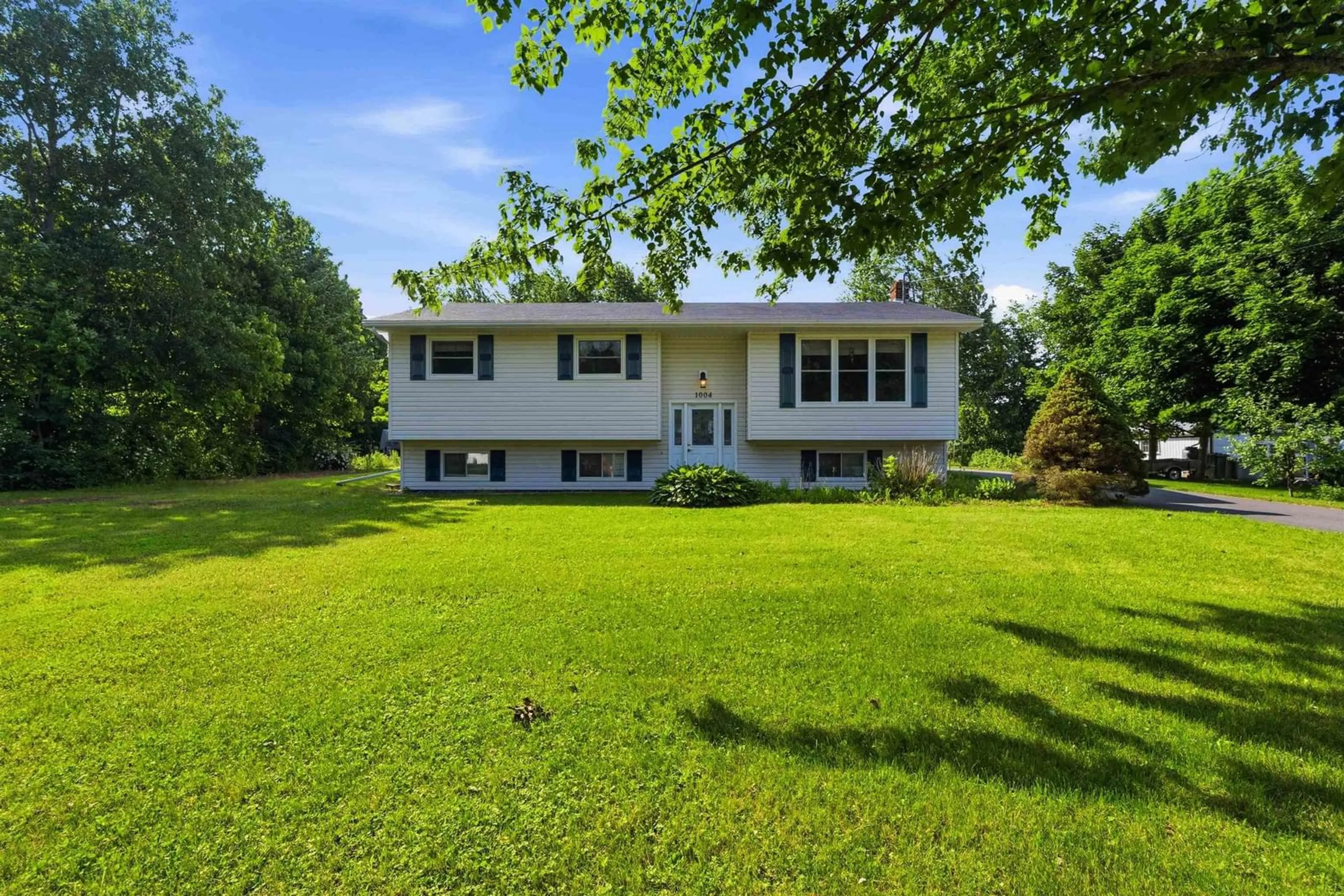 Home with vinyl exterior material, unknown for 1004 Lydiard Rd, Centreville Nova Scotia B0P 1J0