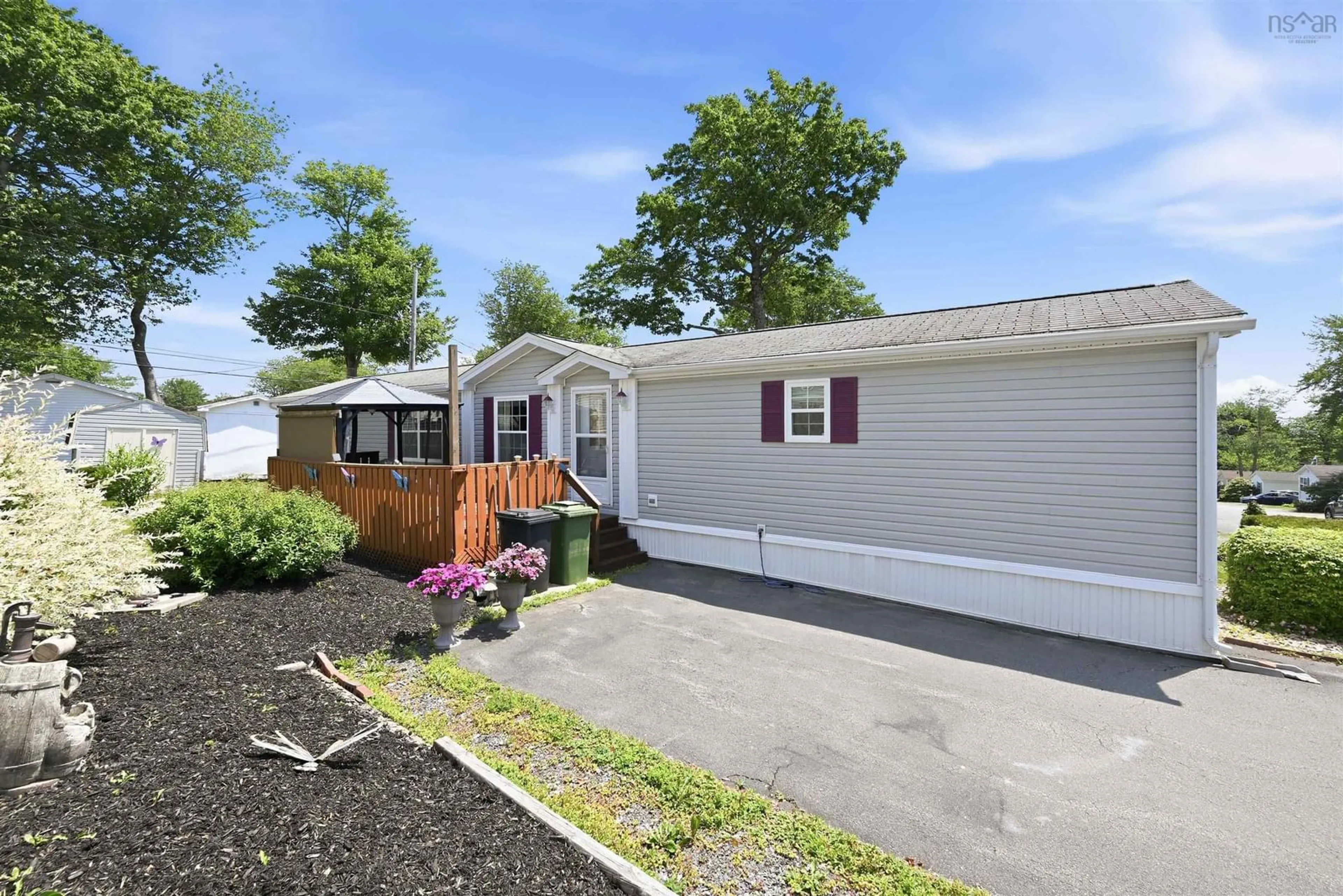 Home with vinyl exterior material, street for 20 Fifth St, Lucasville Nova Scotia B4B 1R2