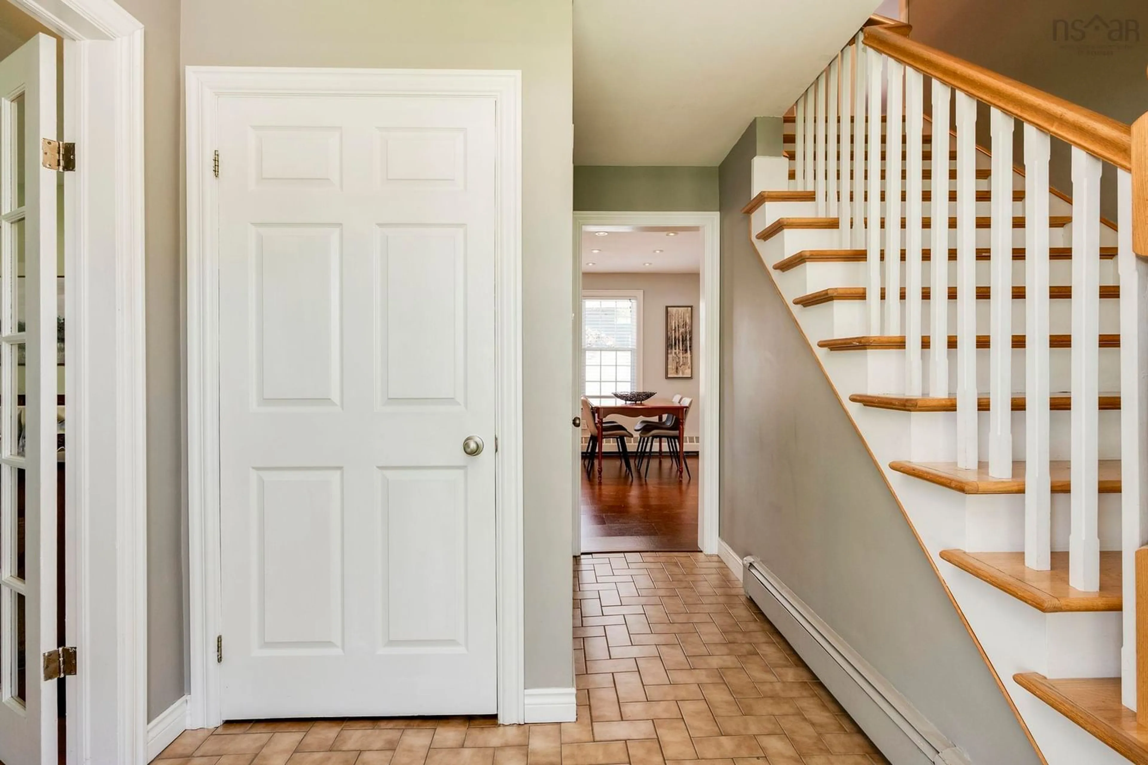 Indoor entryway for 169 Astral Dr, Cole Harbour Nova Scotia B2V 1B6