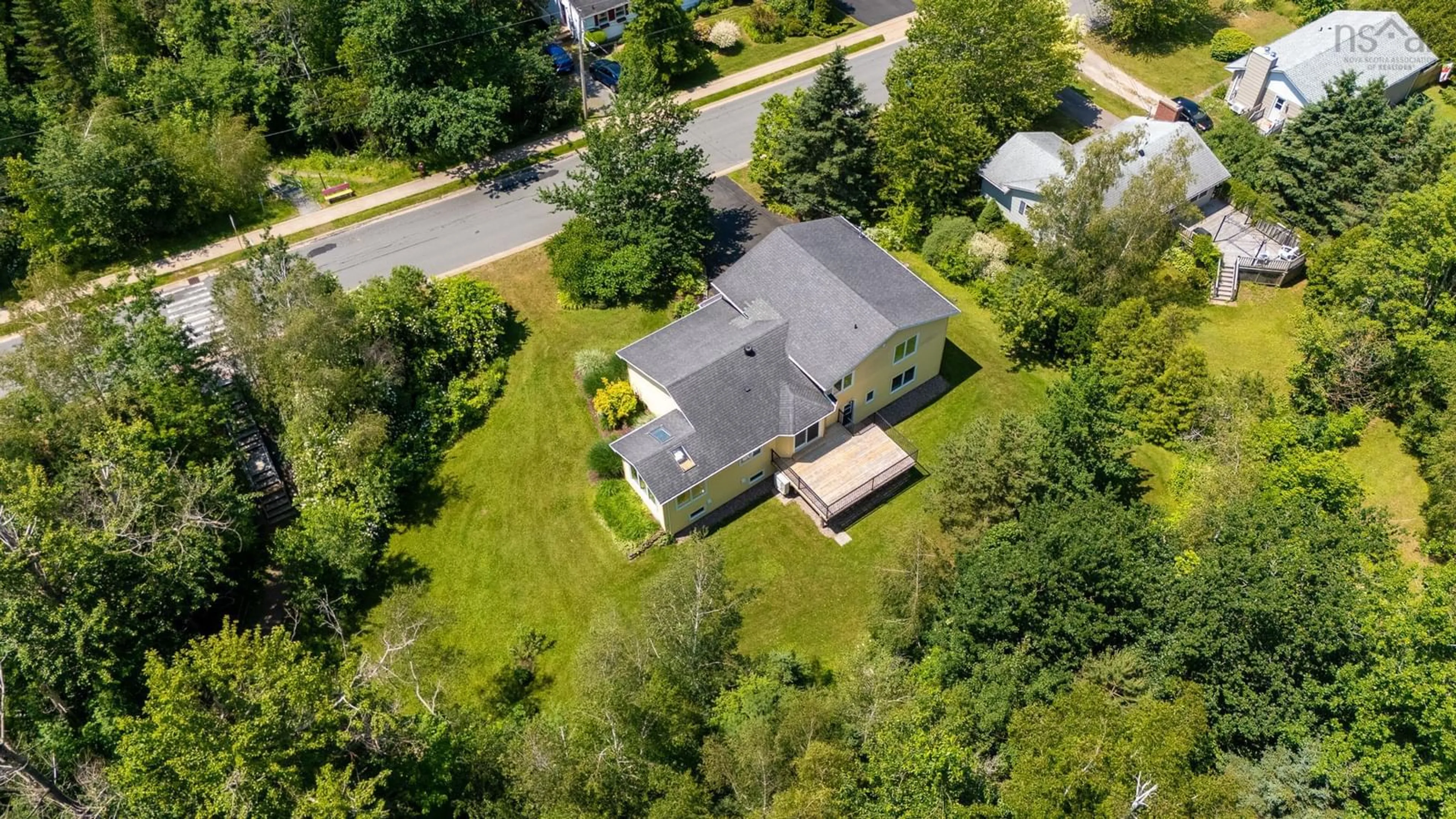 A pic from outside/outdoor area/front of a property/back of a property/a pic from drone, street for 61 Sherwood Dr, Wolfville Nova Scotia B4P 2K5