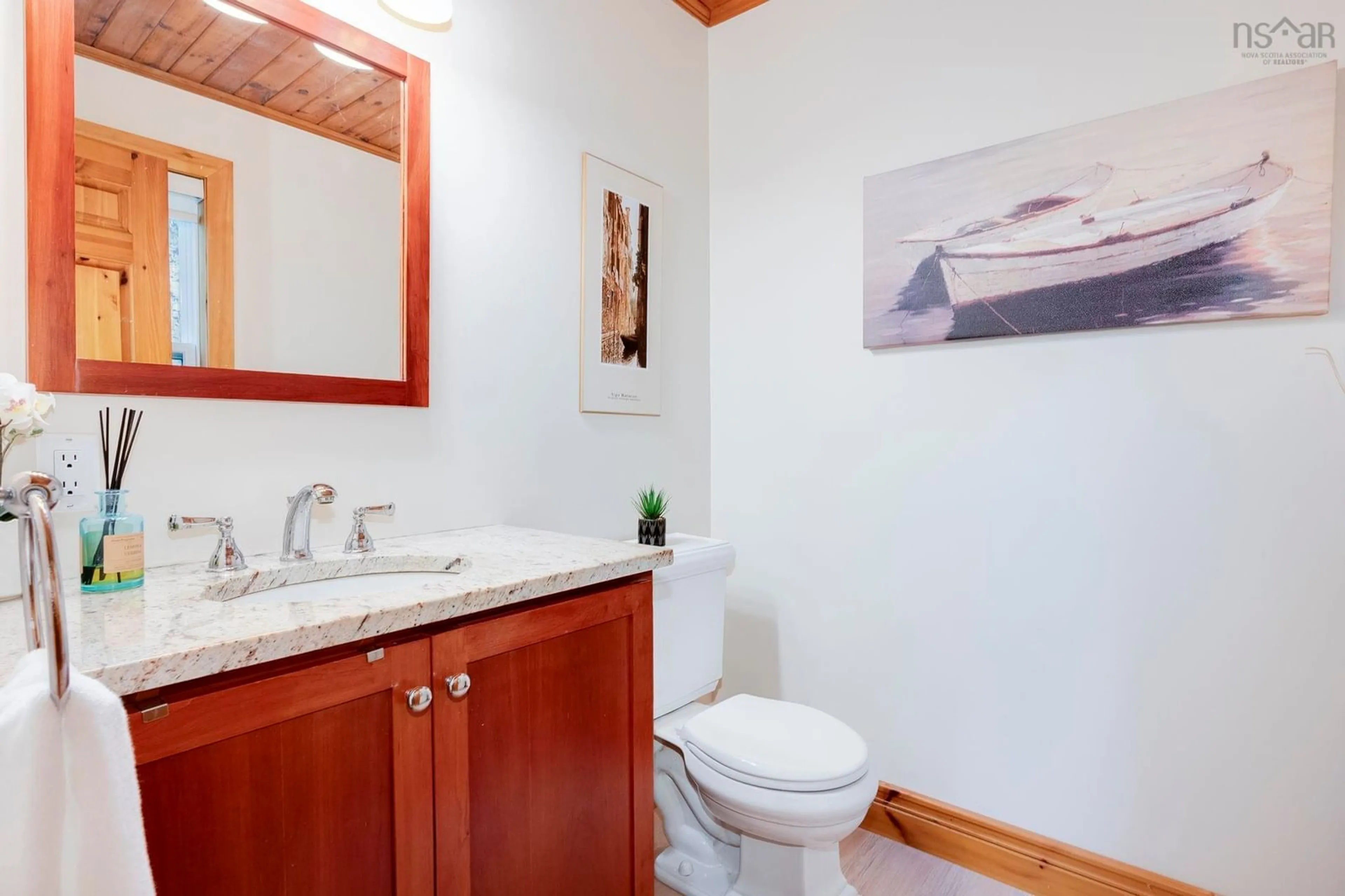 Standard bathroom, ceramic/tile floor for 9 Lakewood Dr, Brookside Nova Scotia B3T 1S5