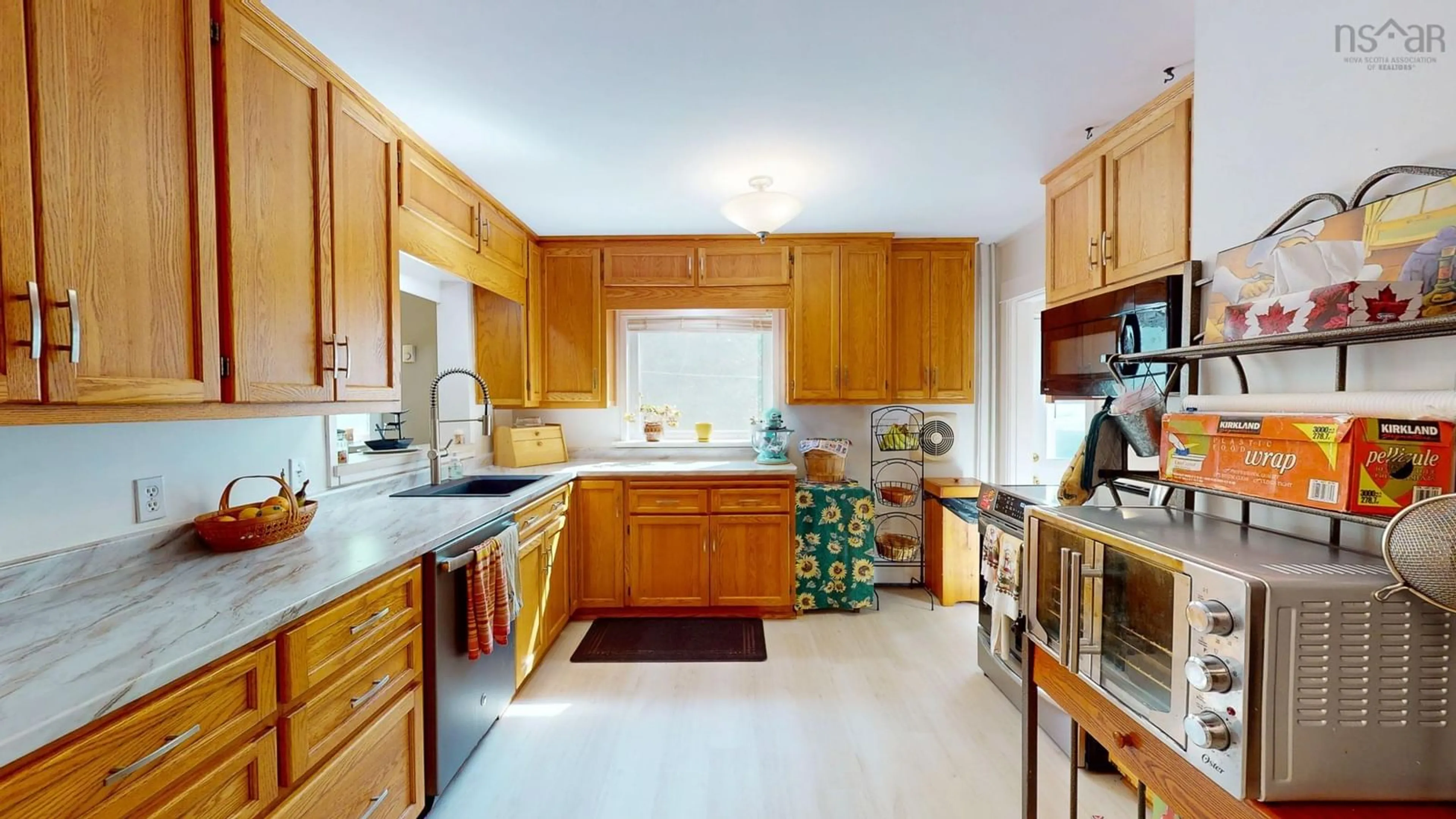 Standard kitchen, ceramic/tile floor for 11 Parkview Rd, Kentville Nova Scotia B4N 1P6
