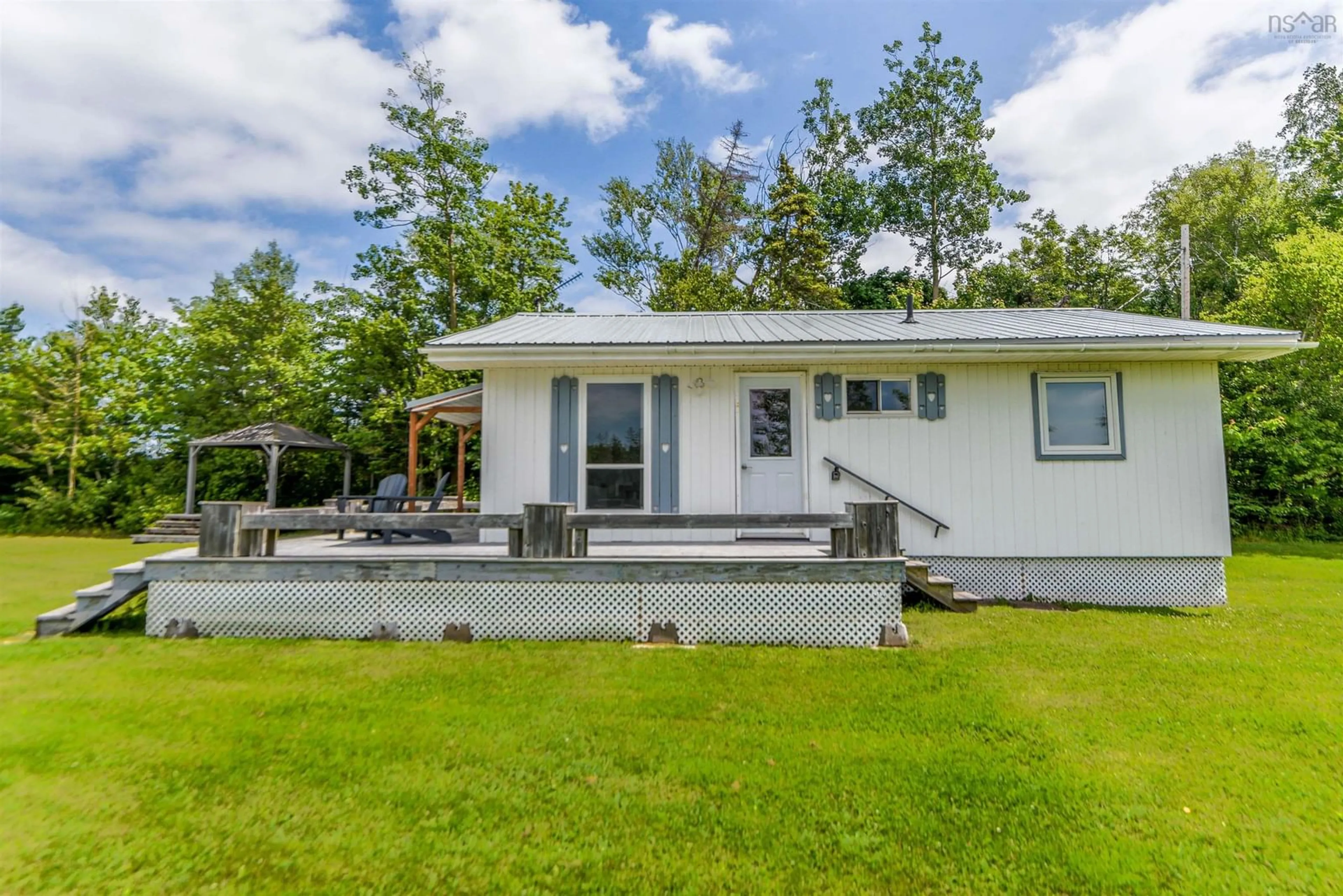 Home with vinyl exterior material, water/lake/river/ocean view for 61 Blaine Mackeil Rd, Caribou Nova Scotia B0K 1H0