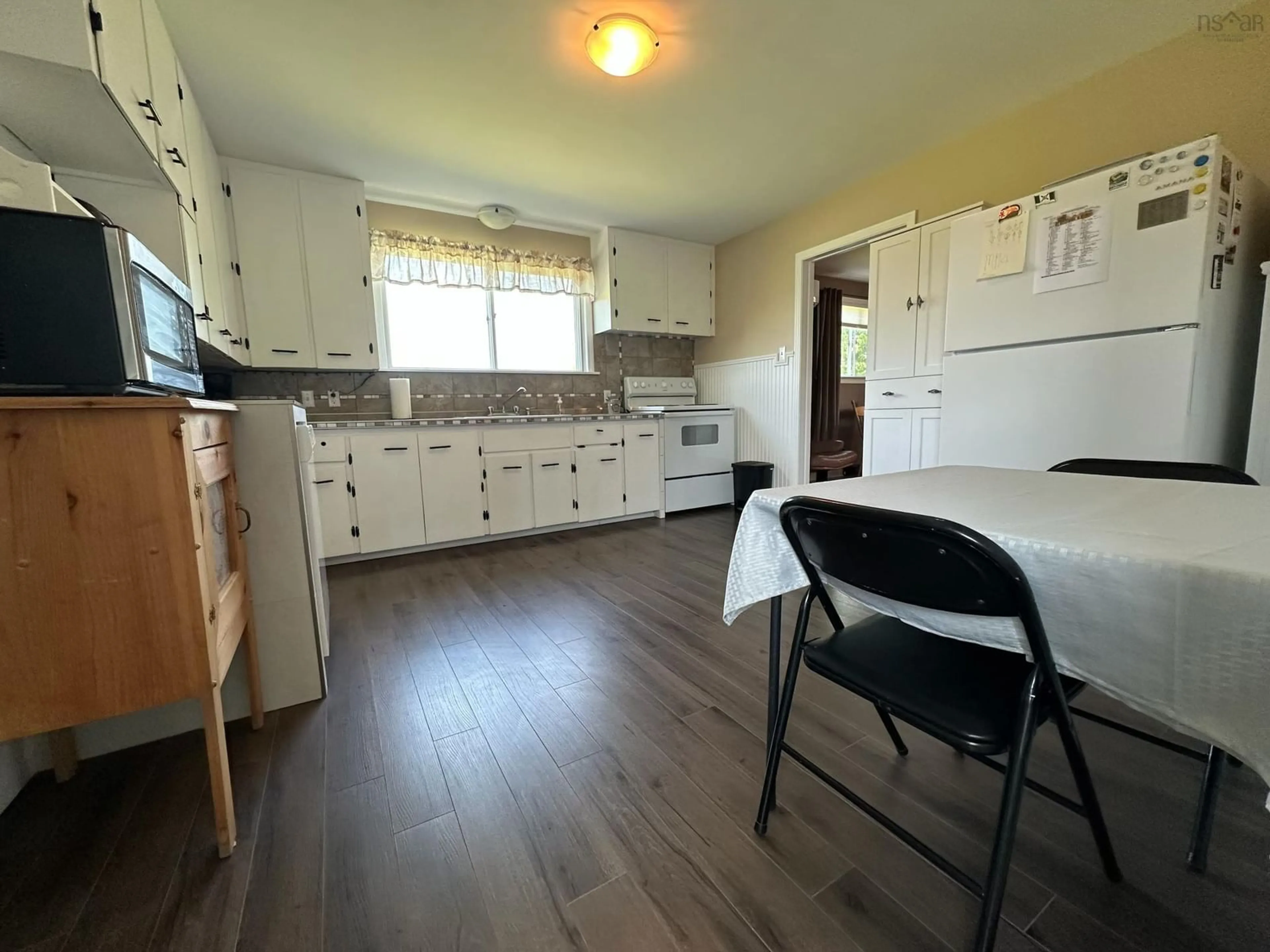 A pic of a room for 2515 Highway 2, Shubenacadie Nova Scotia B0N 2H0