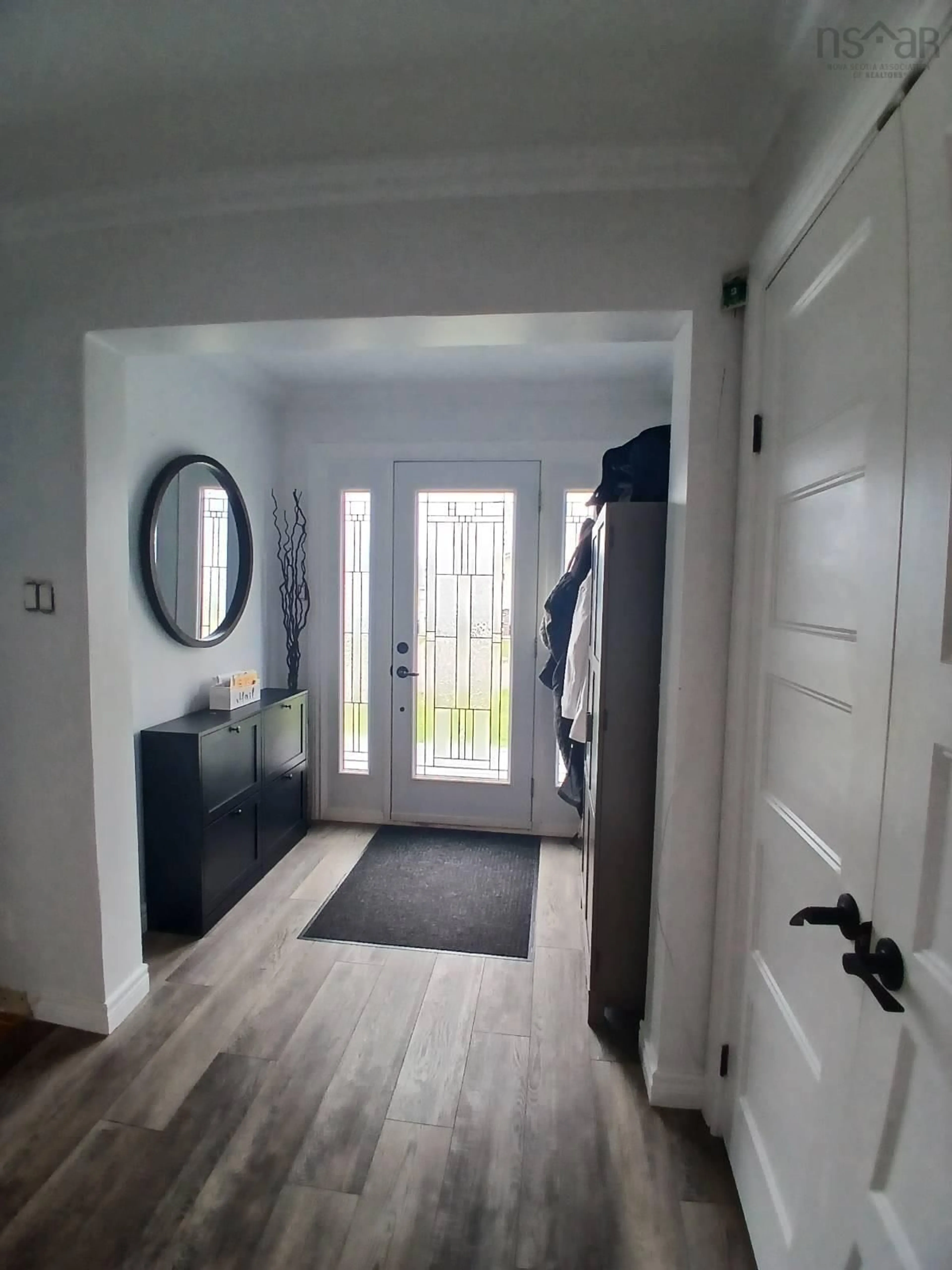 Indoor entryway for 10 Melissa Cres, Sydney Nova Scotia B1P 6X2
