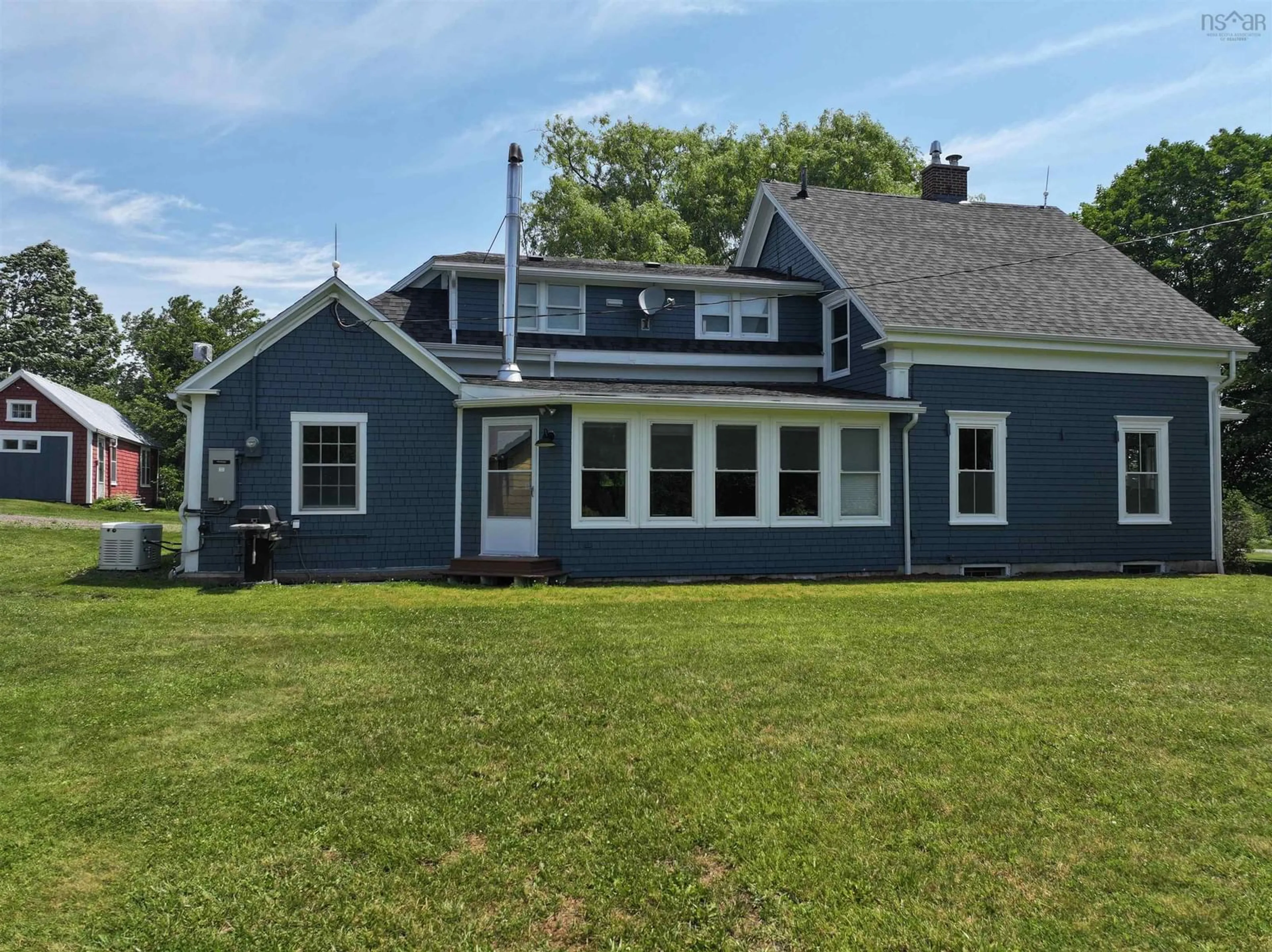 Home with vinyl exterior material, unknown for 2939 221 Hwy, Weston Nova Scotia B0P 1C0