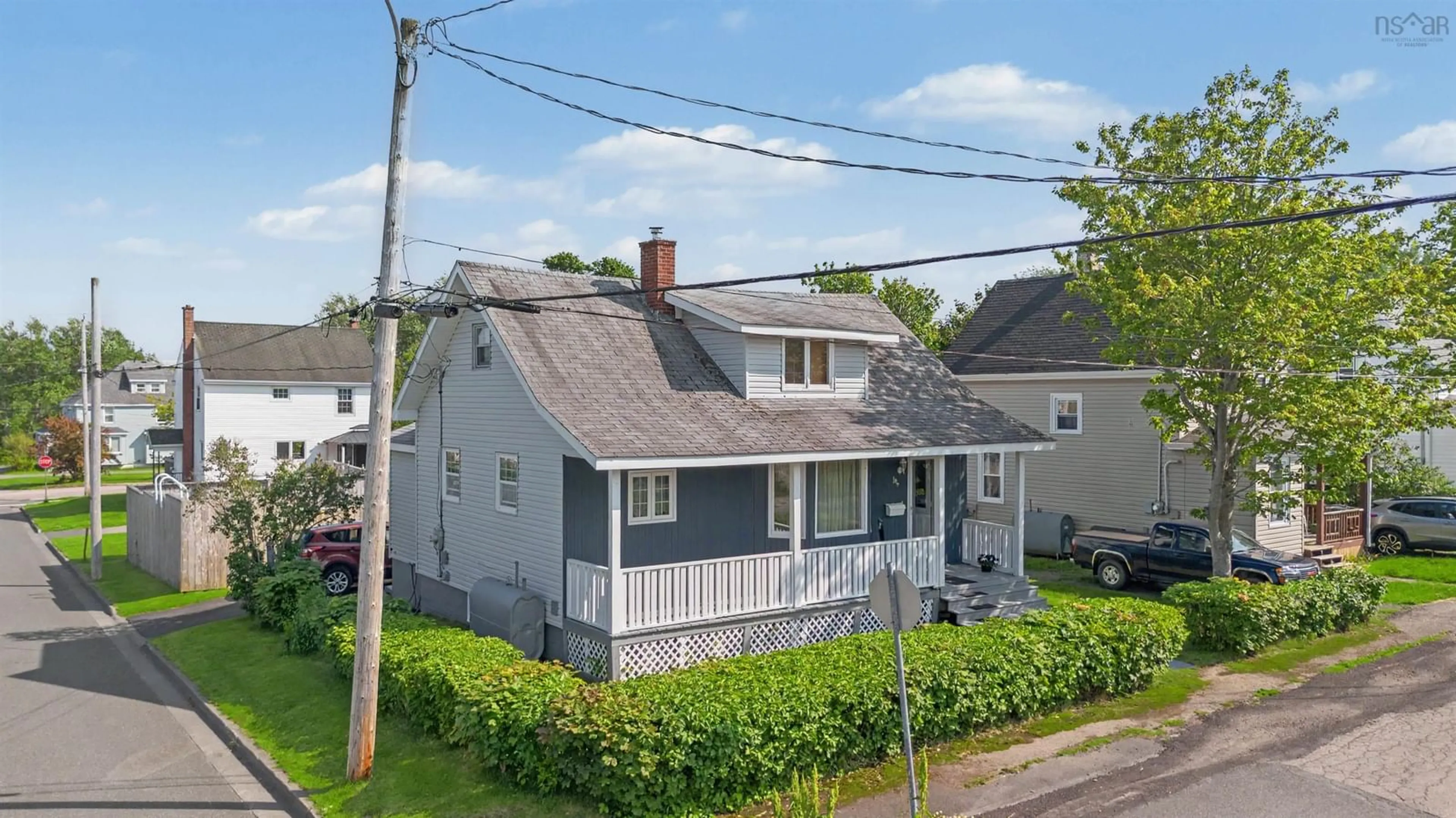 A pic from outside/outdoor area/front of a property/back of a property/a pic from drone, street for 109 Upper Mclean St, Glace Bay Nova Scotia B1A 2L1