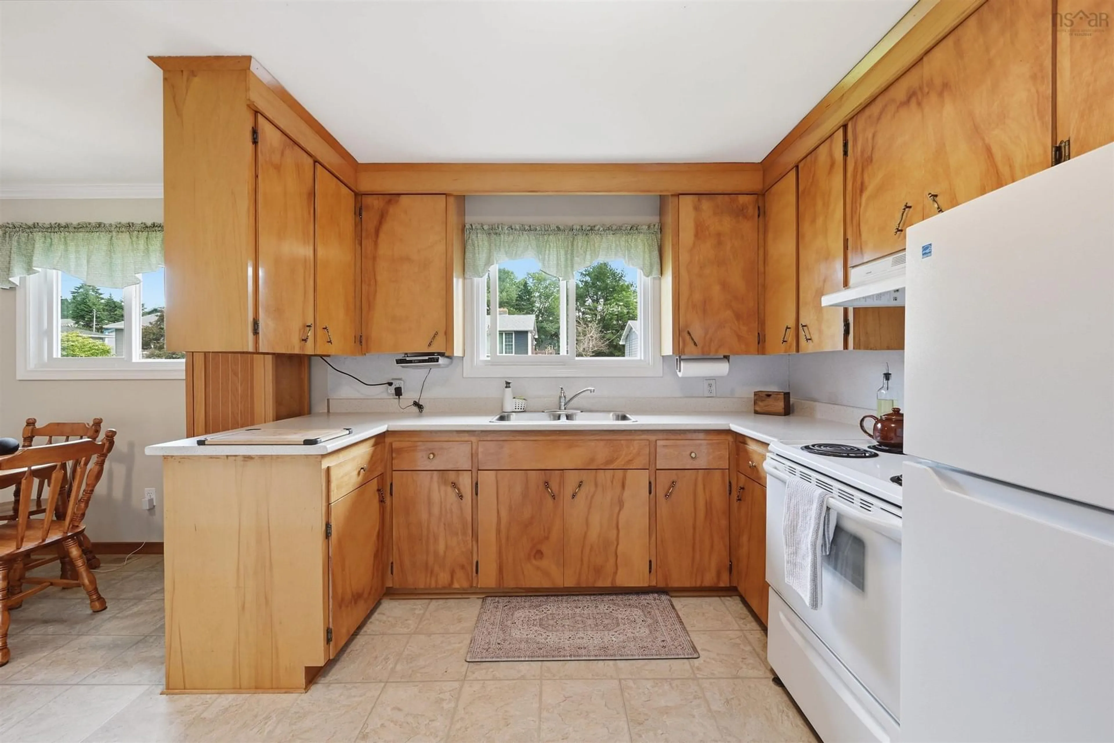 Standard kitchen, ceramic/tile floor for 75 Nordic Cres, Lower Sackville Nova Scotia B4C 2E4