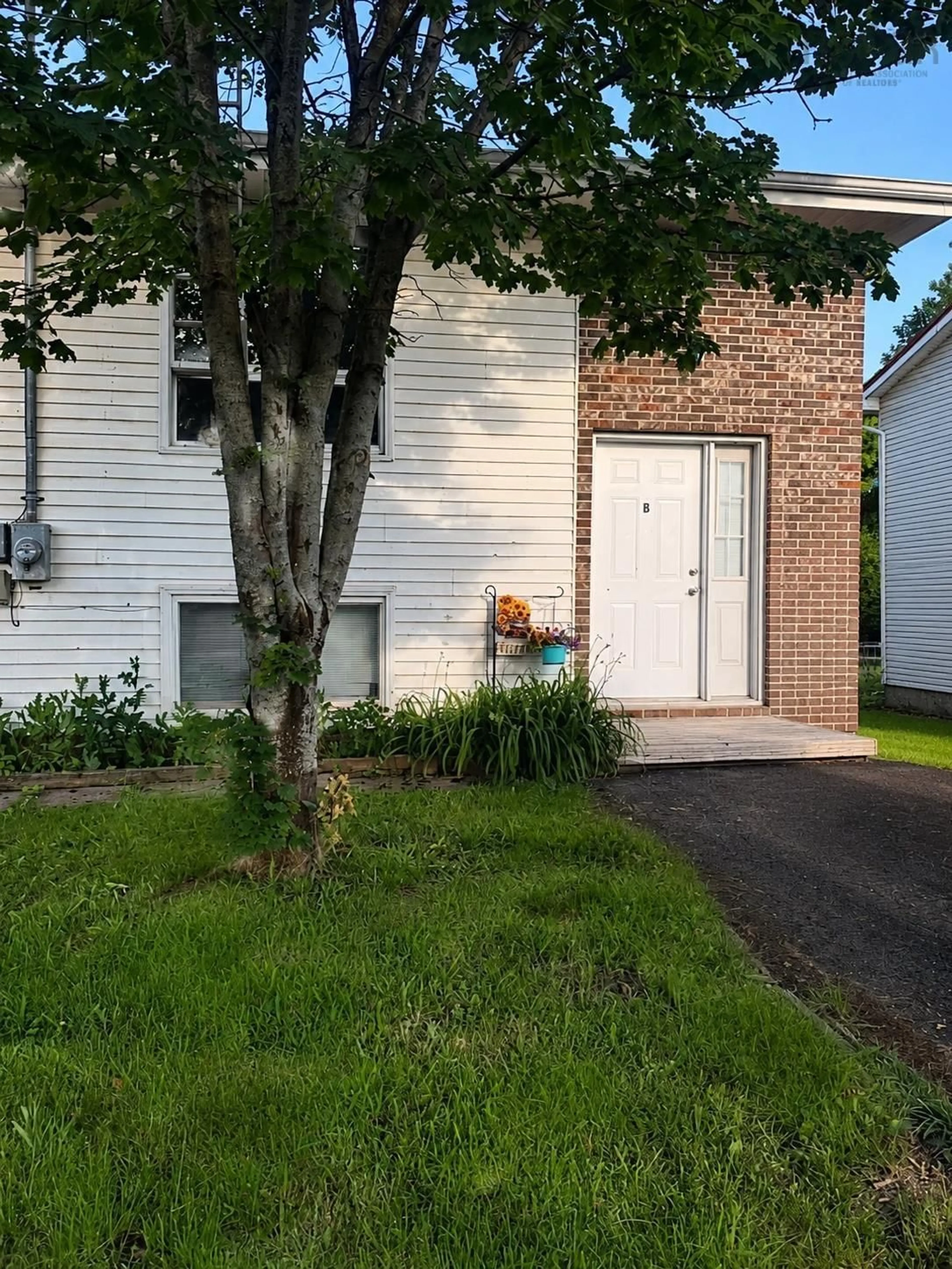 Unknown for 144 Riverside Ave #B, Stewiacke Nova Scotia B0N 2J0