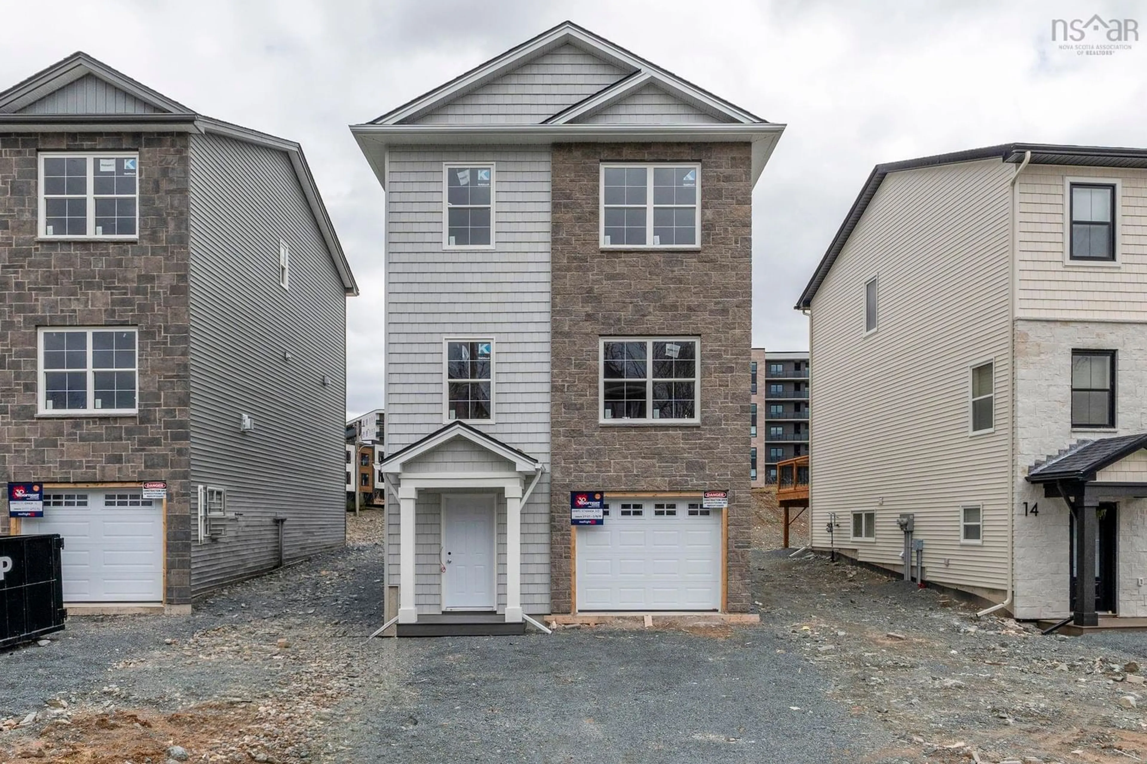 Unknown for 10 Pearlgarden Close #PC-3, Dartmouth Nova Scotia B2X 0C2