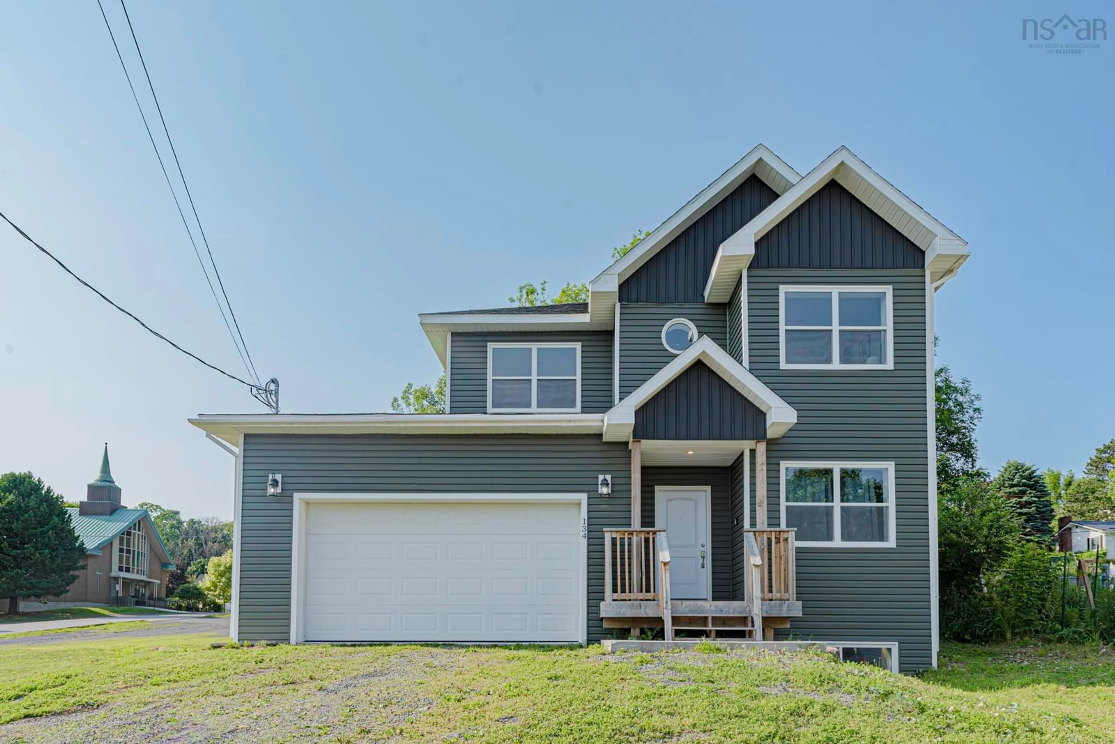 Home with vinyl exterior material, street for 134 High St, Pictou Nova Scotia B0K 1H0