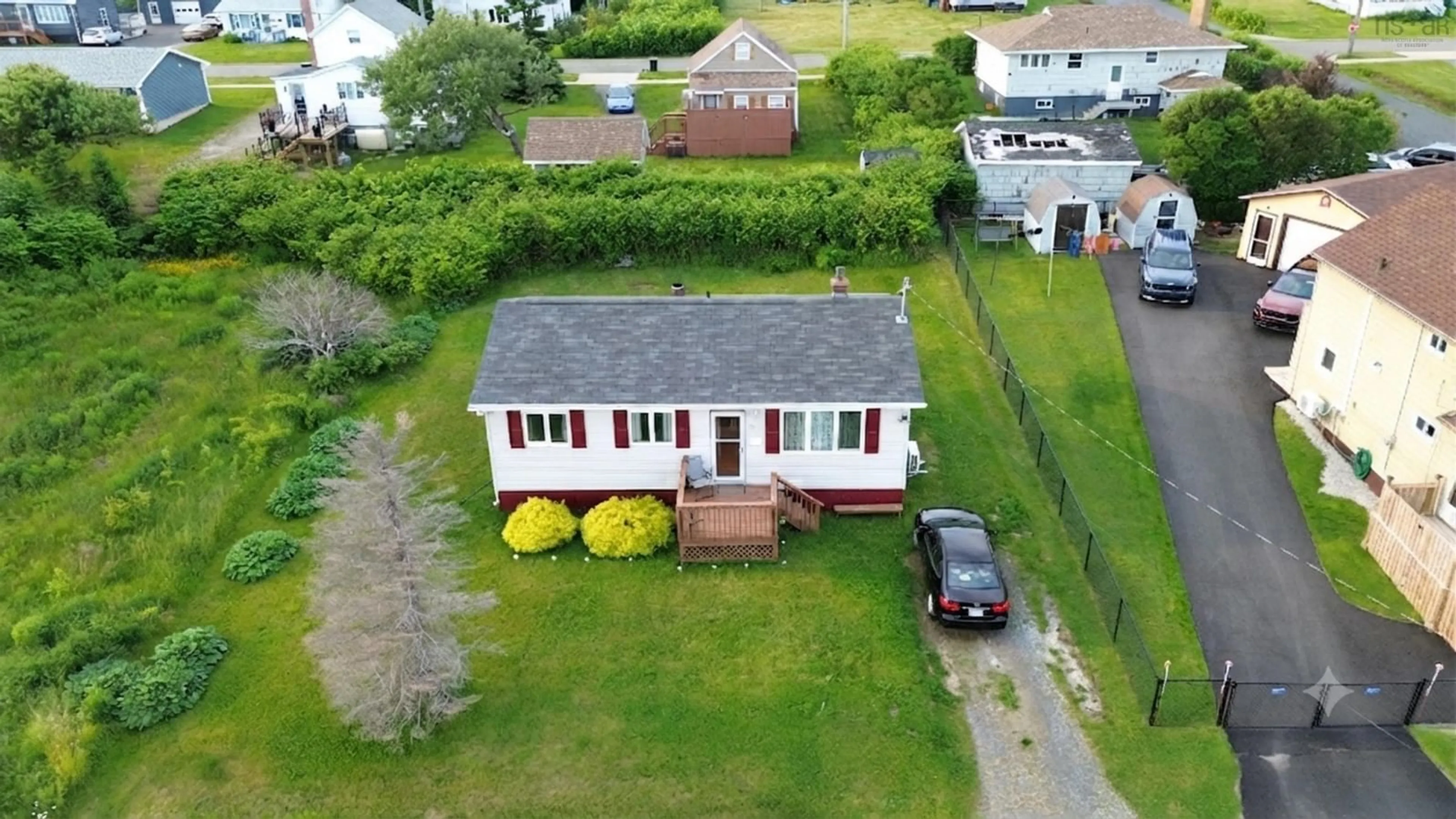 A pic from outside/outdoor area/front of a property/back of a property/a pic from drone, street for 41 Hay St, Glace Bay Nova Scotia B1A 5L6