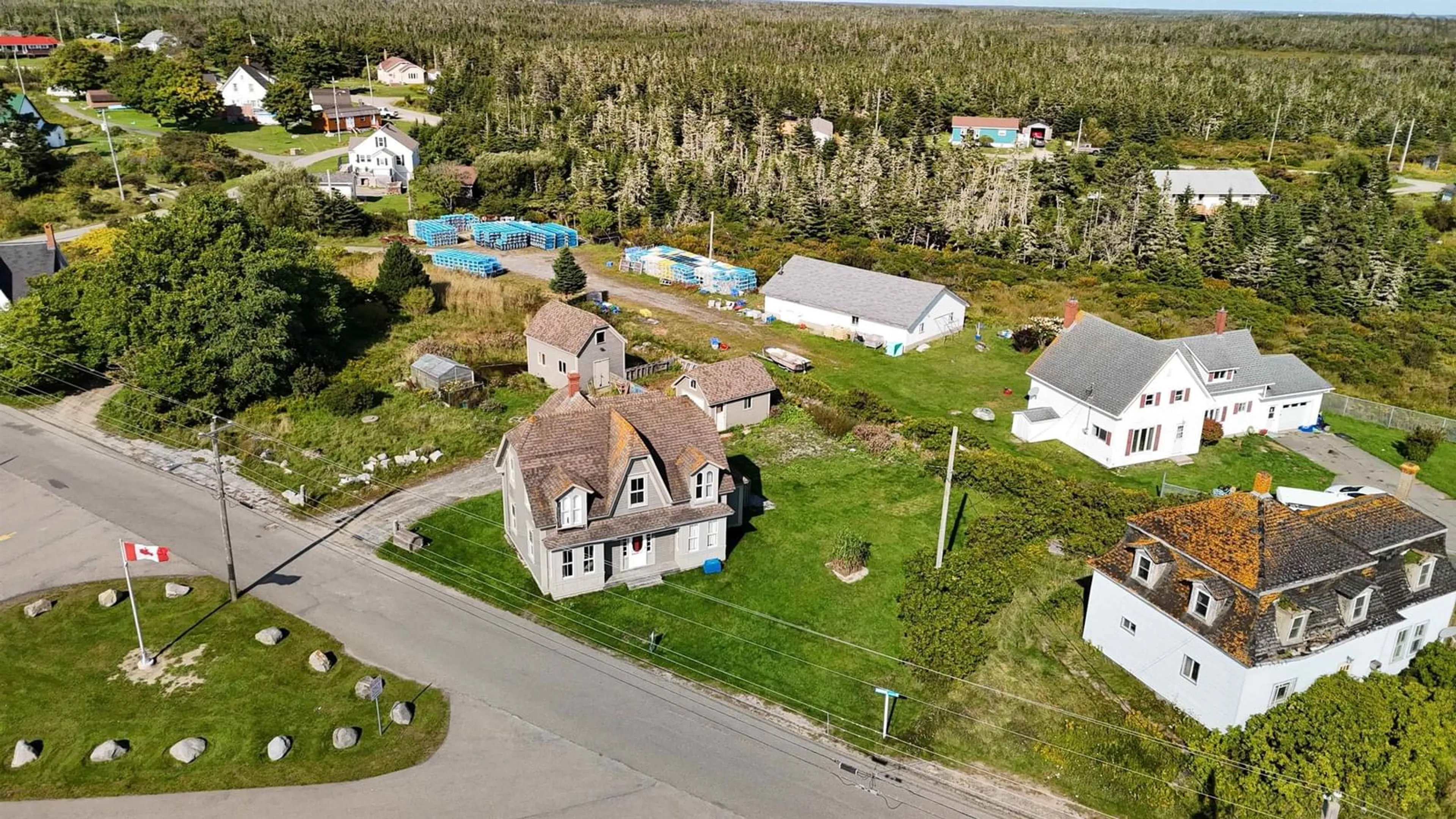 A pic from outside/outdoor area/front of a property/back of a property/a pic from drone, unknown for 24 School St, Clark's Harbour Nova Scotia B0W 1P0