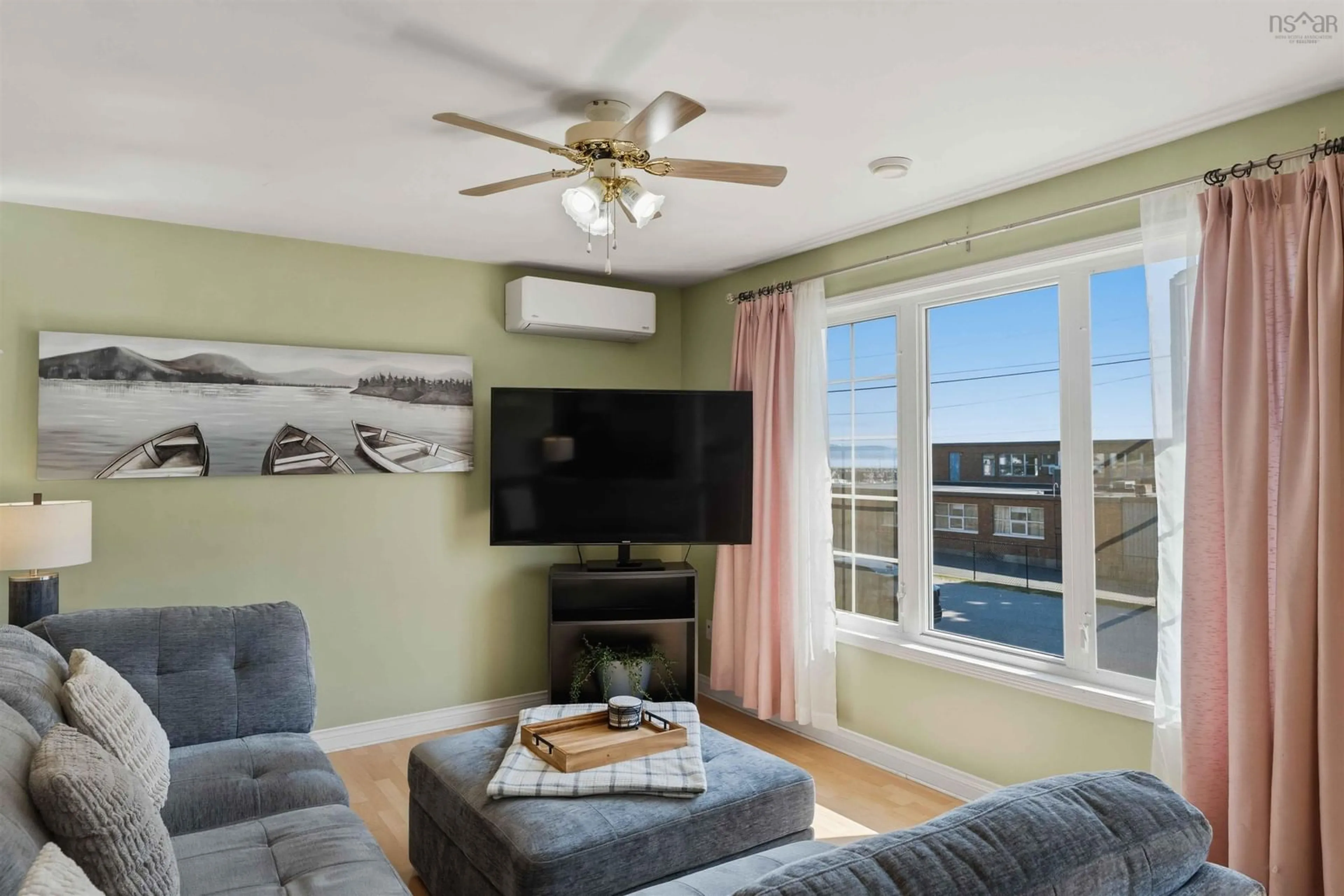 Living room with furniture, unknown for 117 First Ave, Digby Nova Scotia B0V 1A0