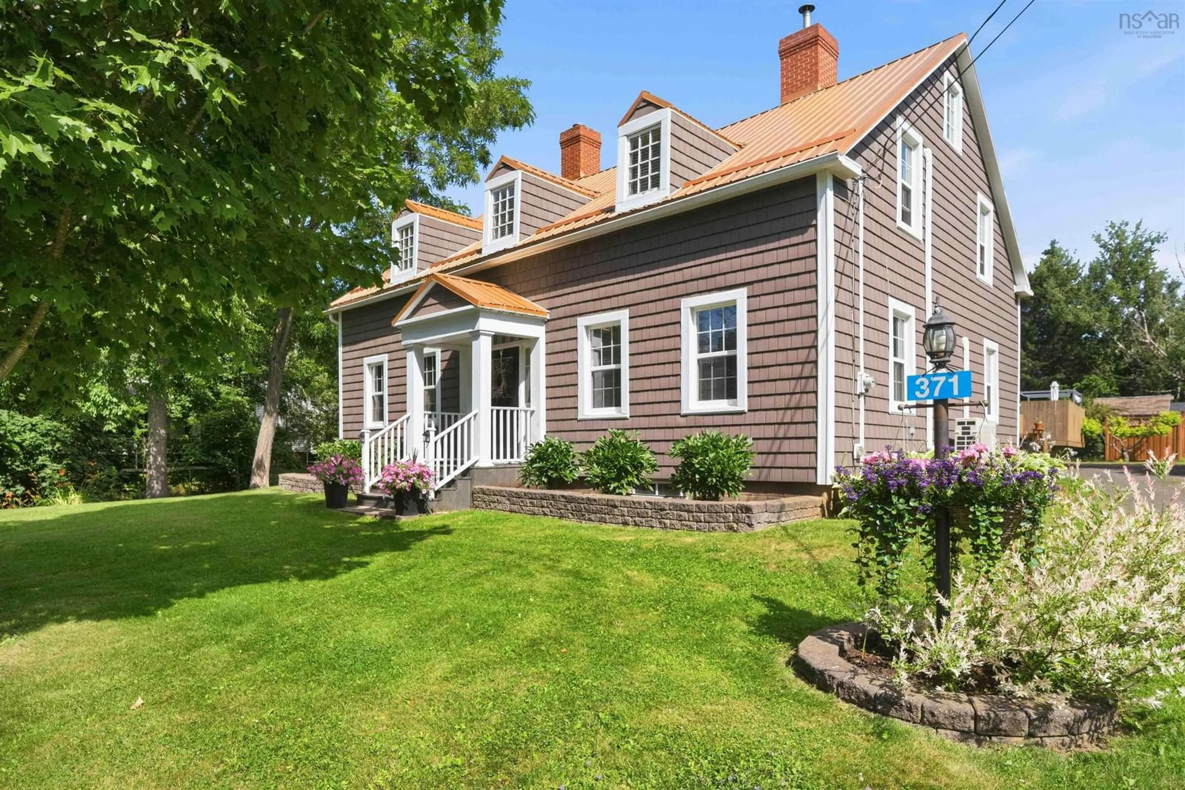 Home with brick exterior material, street for 371 Granville St, Bridgetown Nova Scotia B0S 1C0