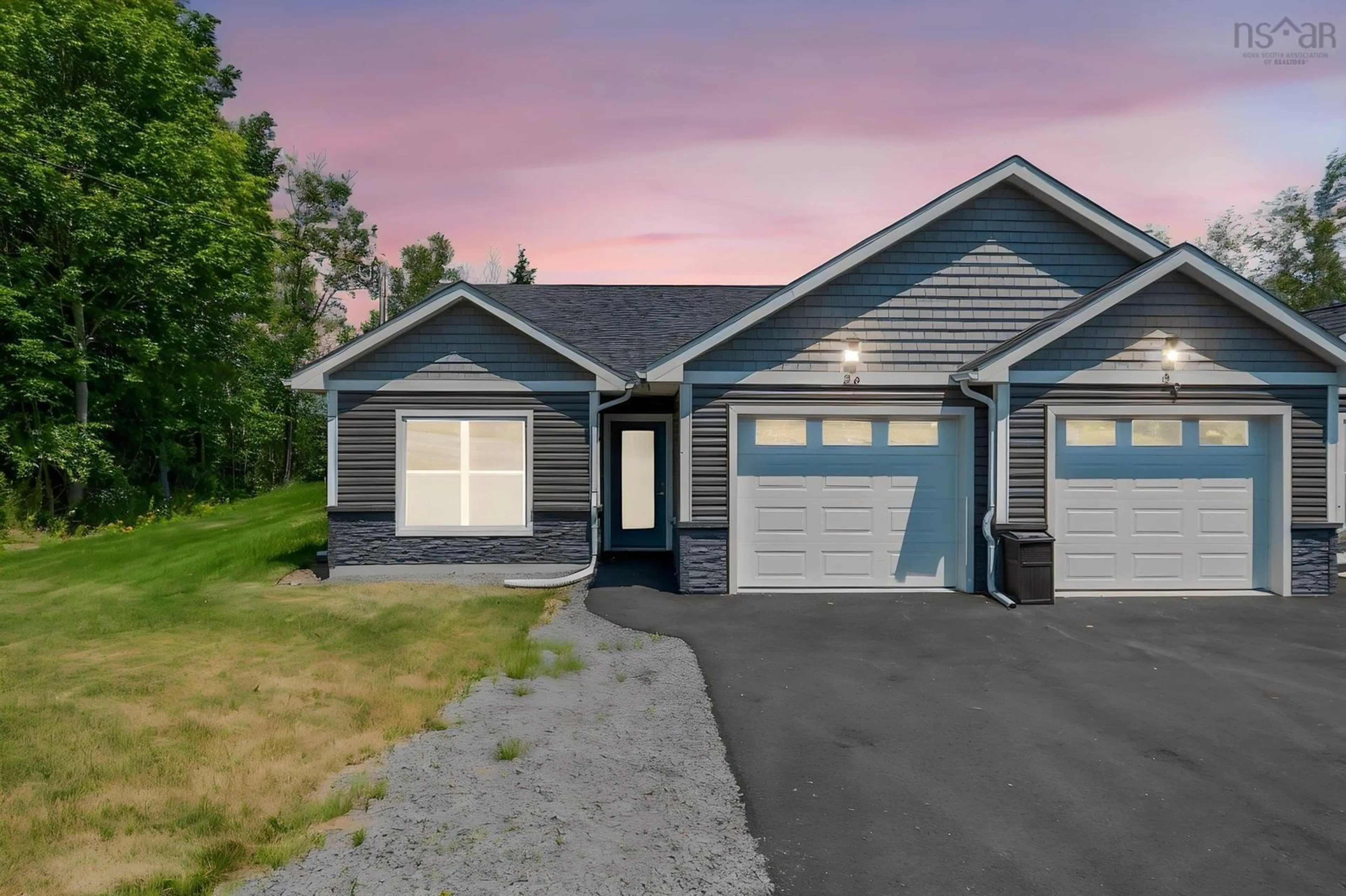 Home with vinyl exterior material, street for 36 Pemberton Ave, Garlands Crossing Nova Scotia B0N 2T0