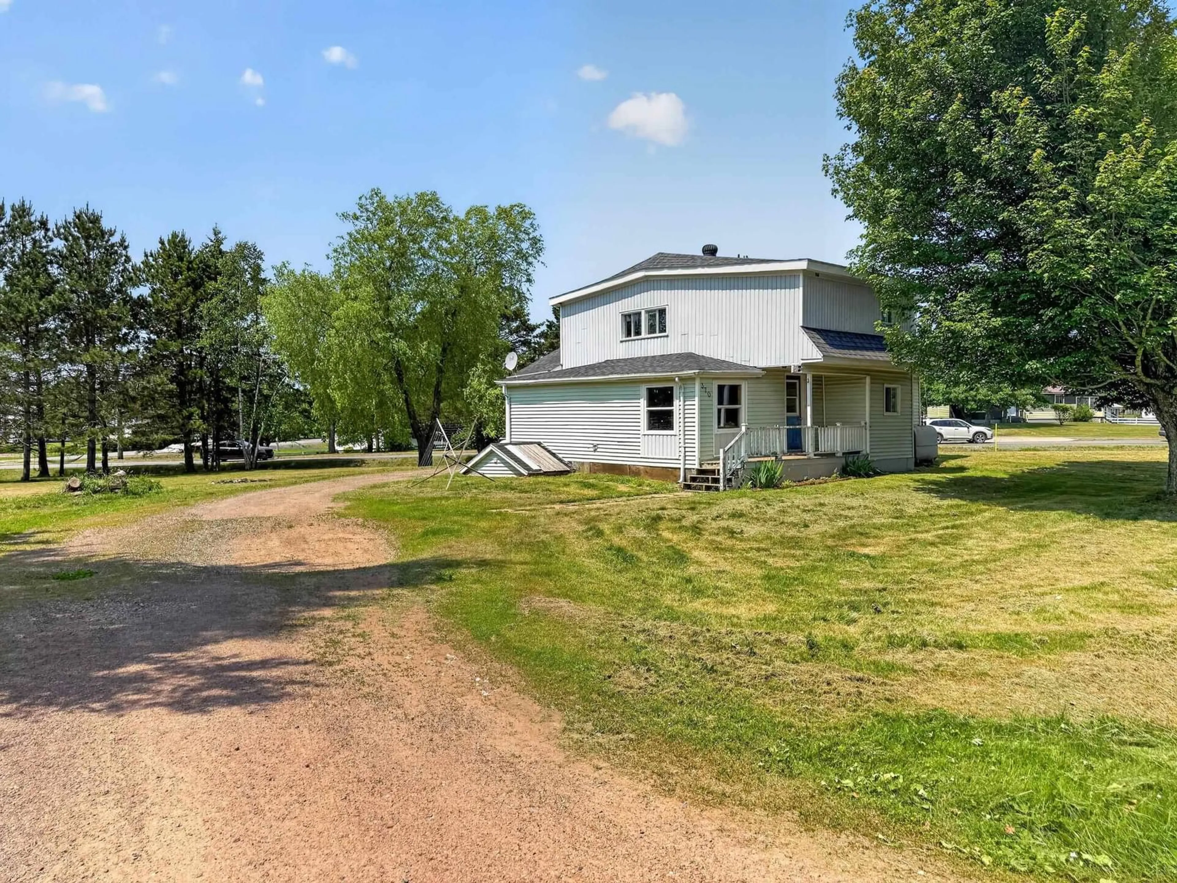 A pic from outside/outdoor area/front of a property/back of a property/a pic from drone, unknown for 370 Salmon River Rd, Salmon River Nova Scotia B6L 4E4
