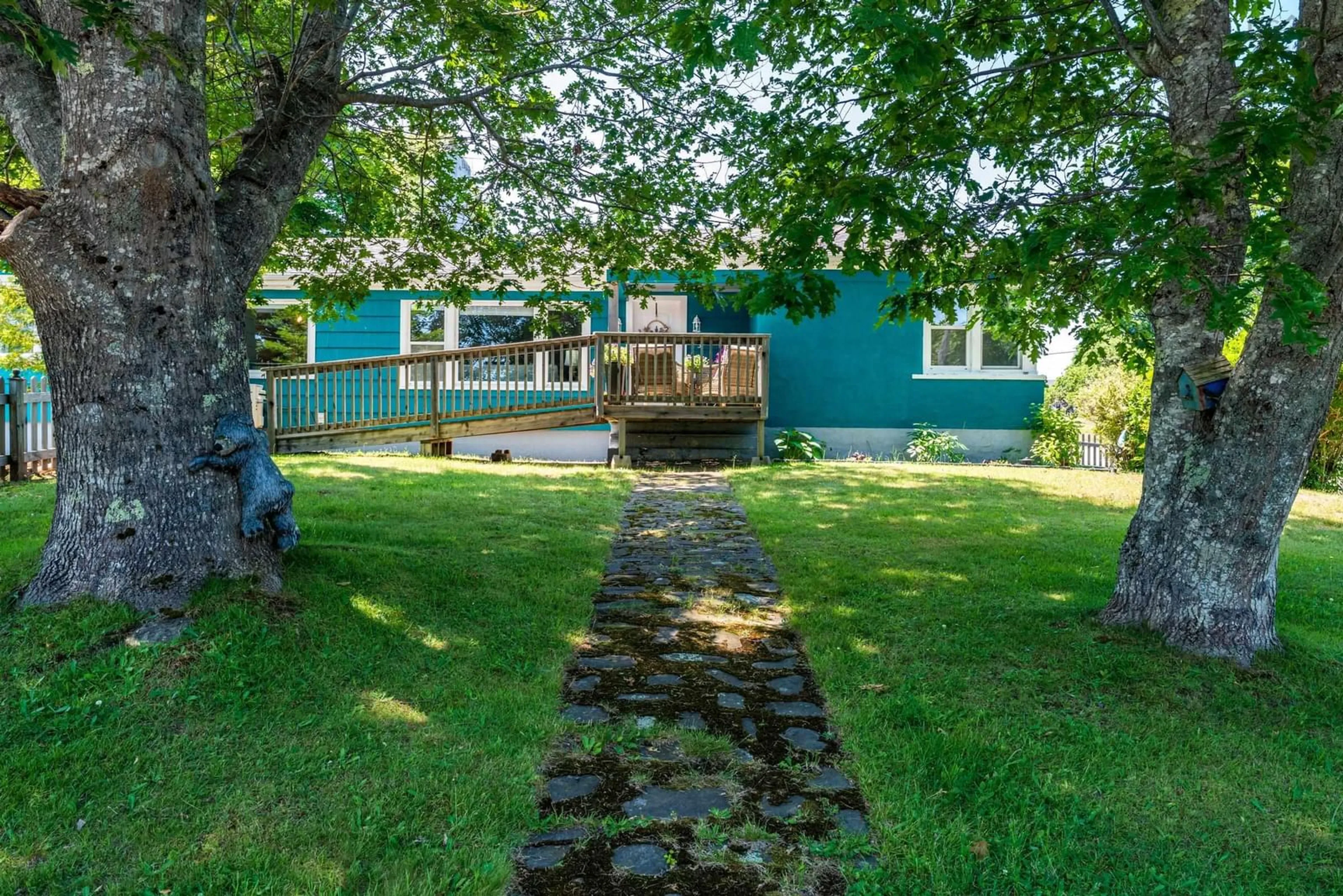 Patio, unknown for 173 King Street, Digby Nova Scotia B0V 1A0