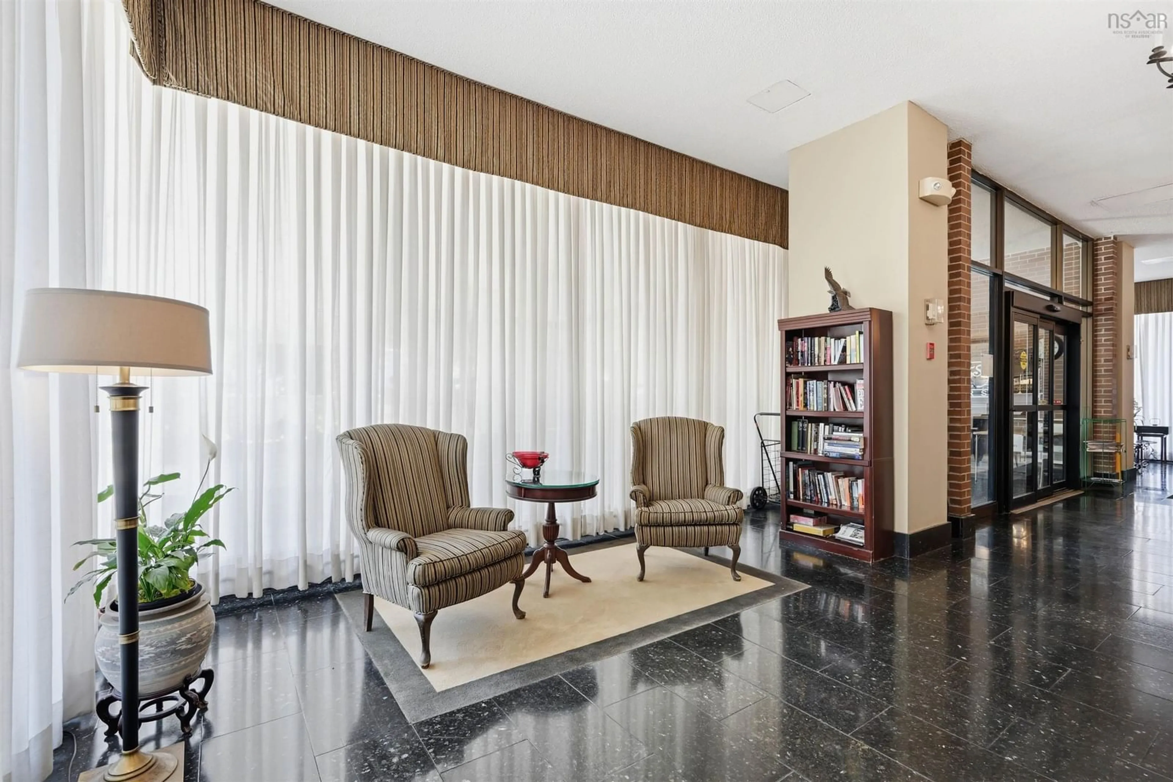 Lobby for 5959 Spring Garden Rd #210, Halifax Nova Scotia B3H 1Y5