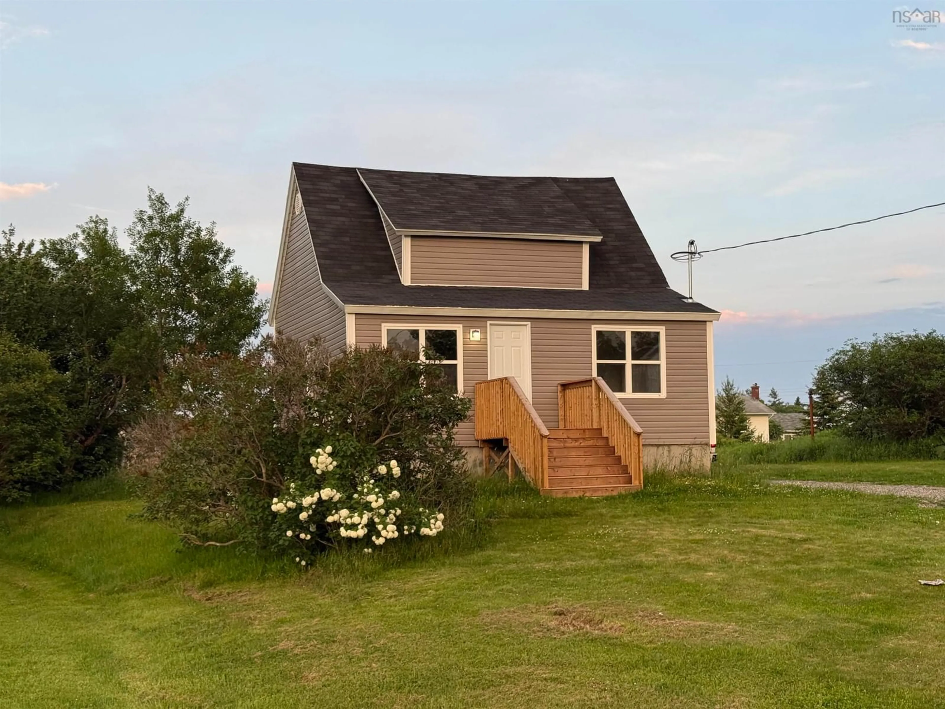 Shed for 726 St. Joseph St, New Waterford Nova Scotia B1H 4G6