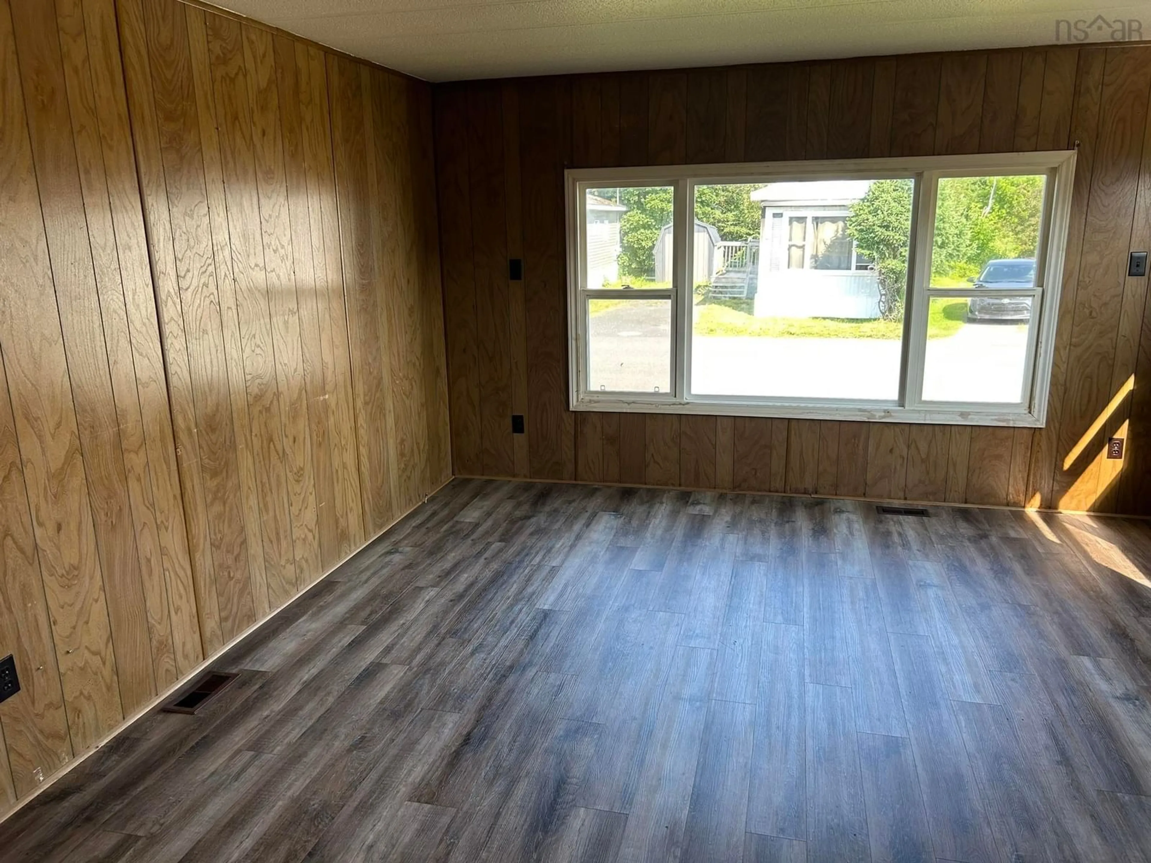 A pic of a room for 18 Twin Rivers Trailer Crt, Stellarton Nova Scotia B0K 0A3