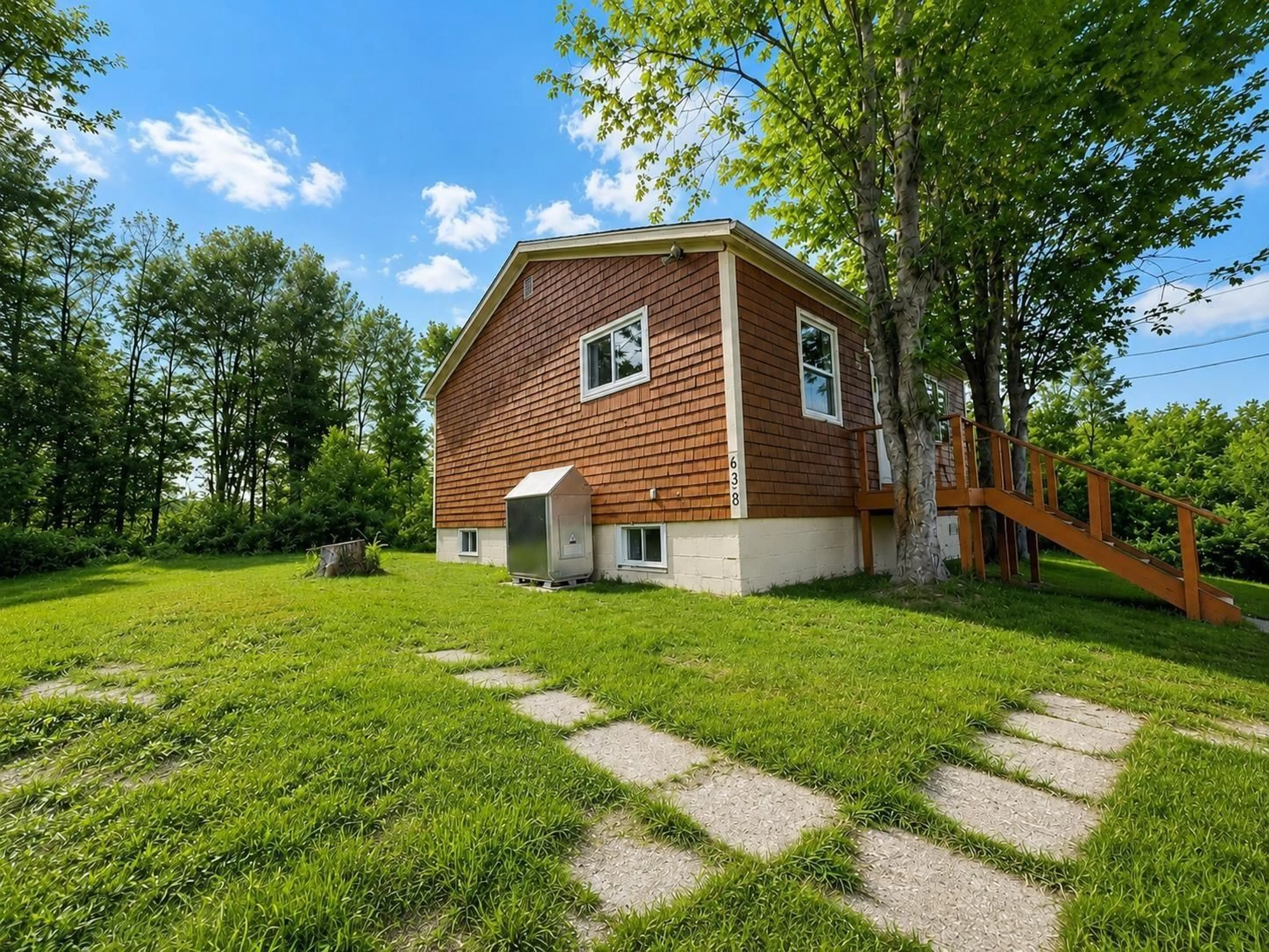 Unknown for 638 Alexandra St, Nova Scotia Nova Scotia B1S 2G8