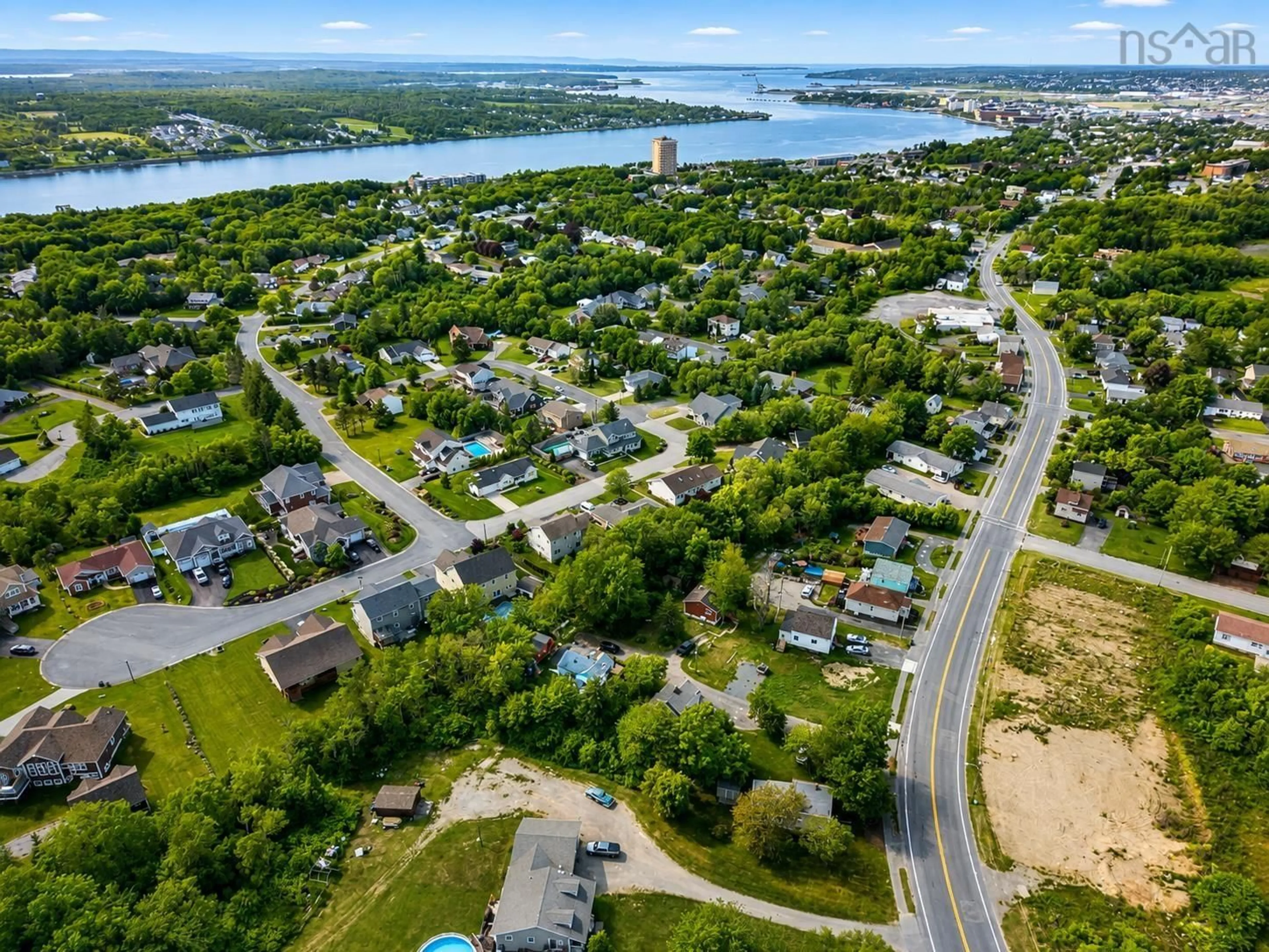 A pic from outside/outdoor area/front of a property/back of a property/a pic from drone, water/lake/river/ocean view for 638 Alexandra St, Nova Scotia Nova Scotia B1S 2G8
