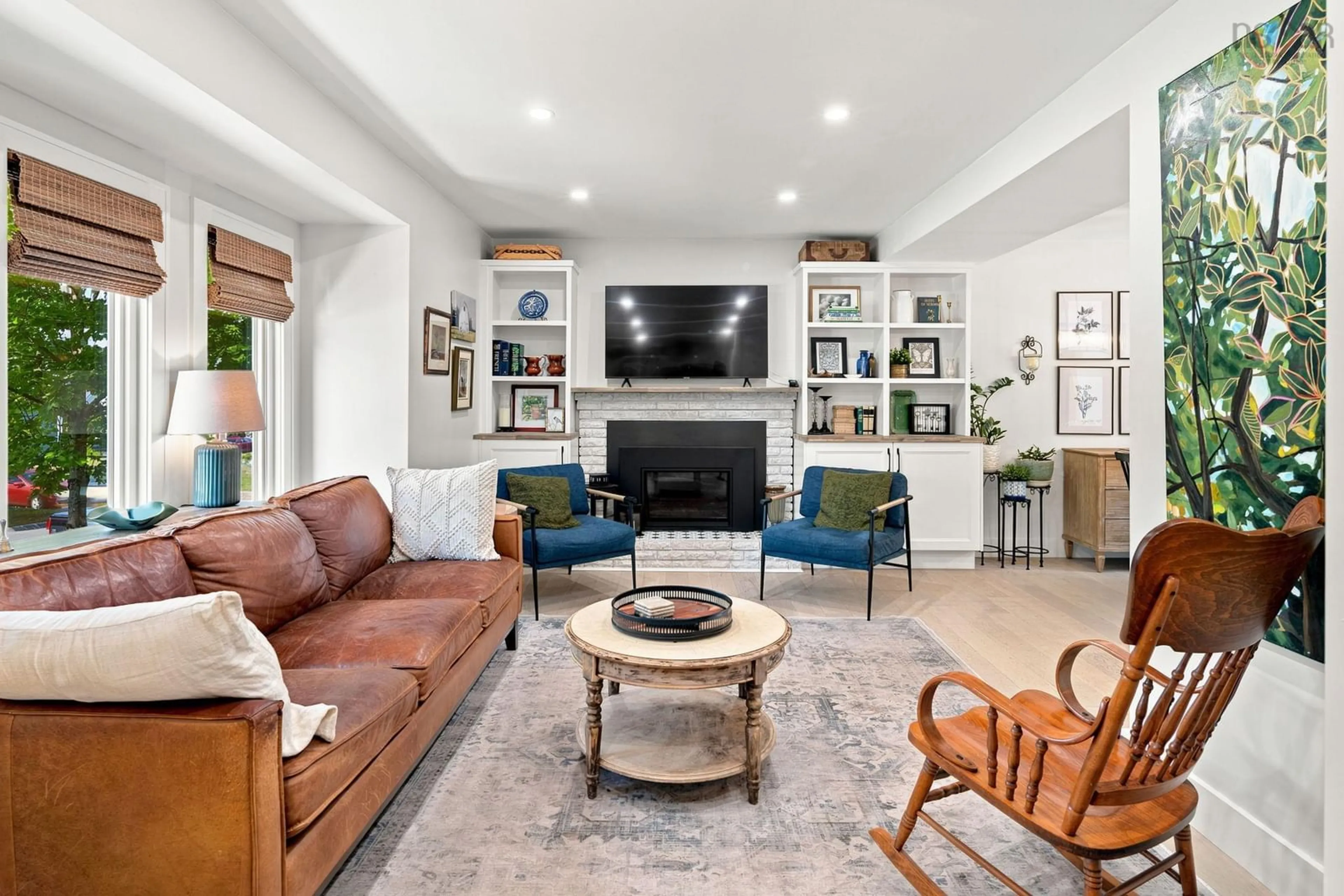 Living room with furniture, unknown for 5 Skyvue Terr, Dartmouth Nova Scotia B2W 3Z2