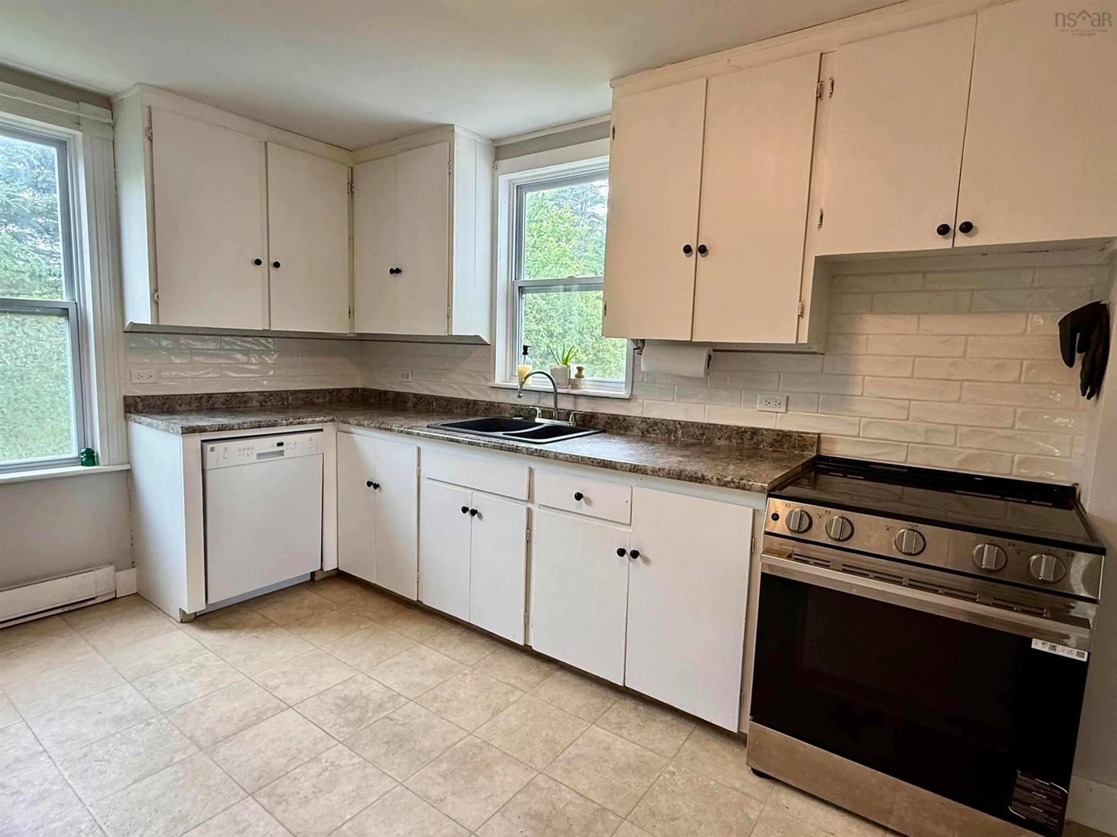 Standard kitchen, ceramic/tile floor for 4342 Shore Rd, Ingomar Nova Scotia B0T 1W0