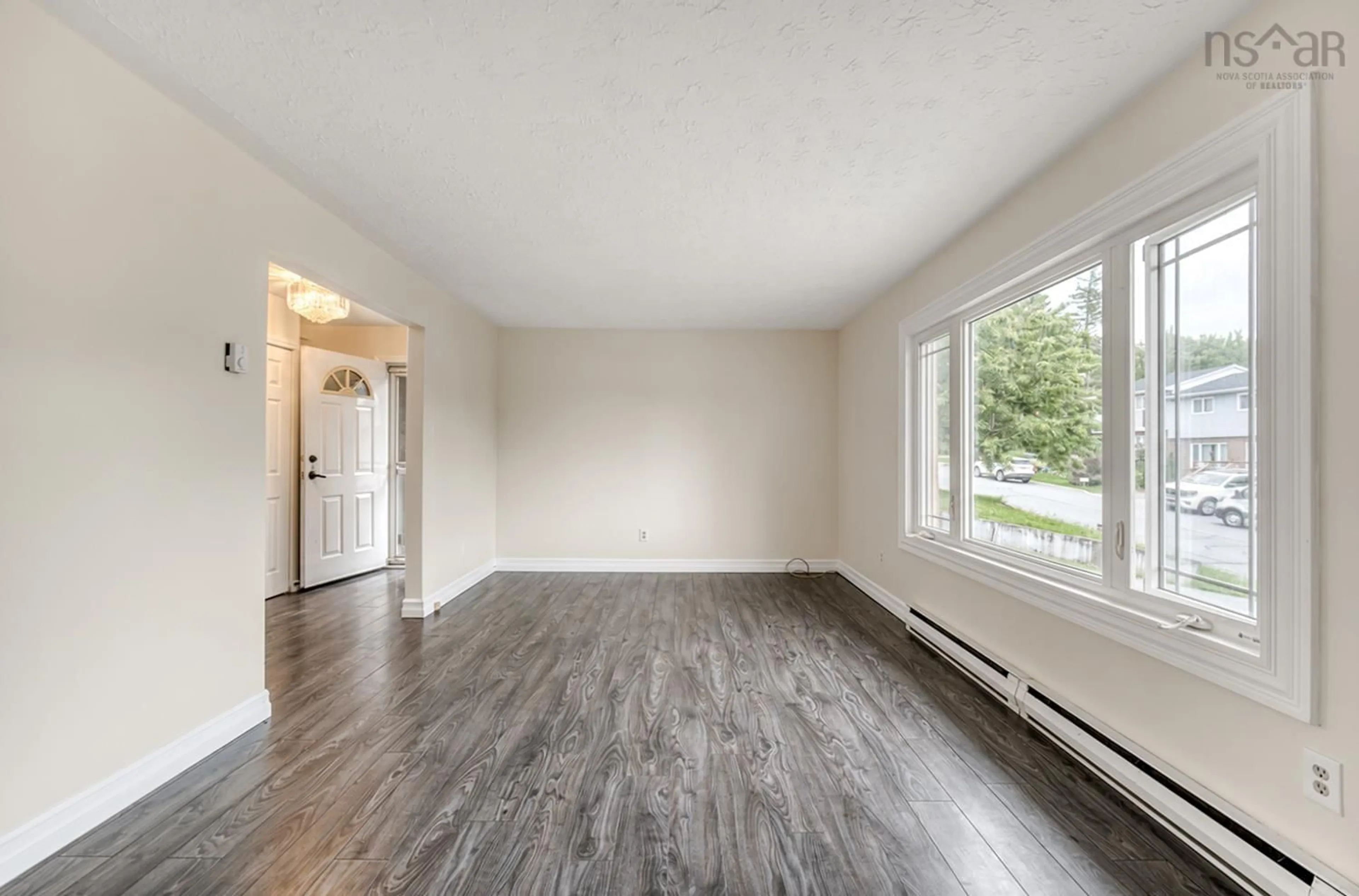 A pic of a room for 48 Regal Rd, Dartmouth Nova Scotia B2W 4H6