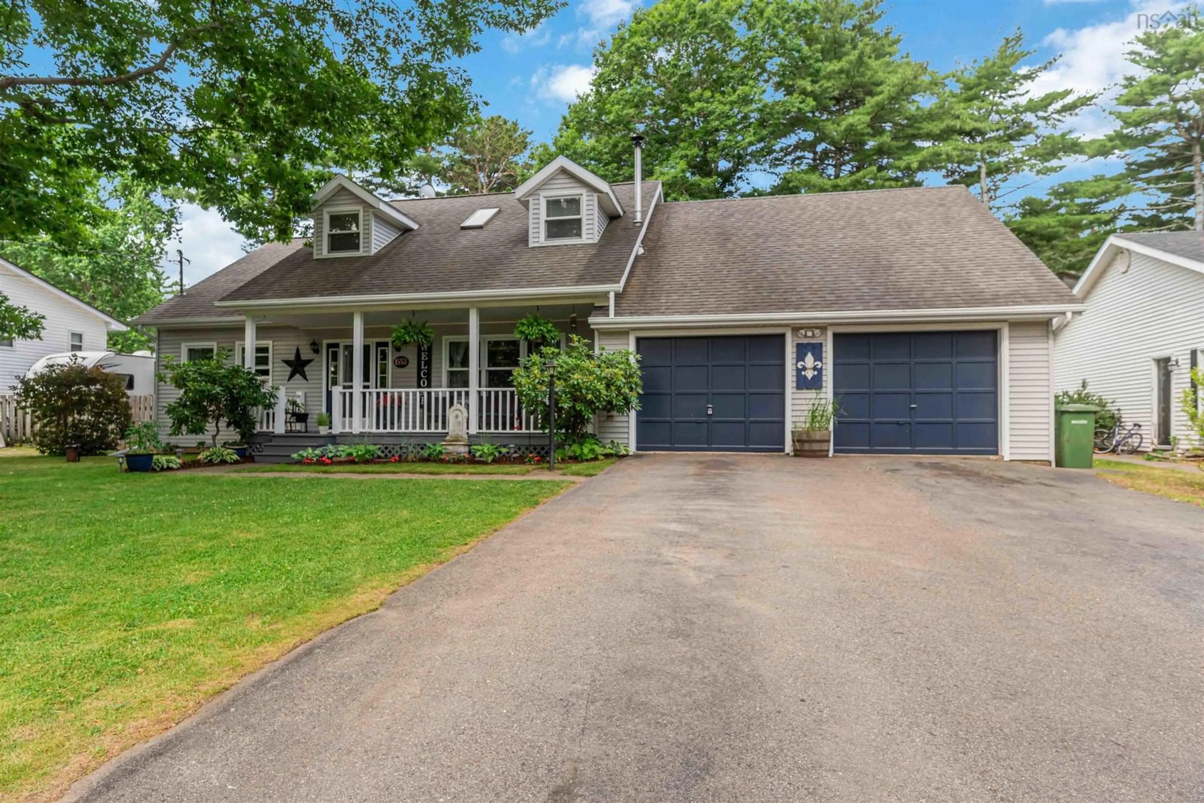 Home with vinyl exterior material, street for 1553 Meghan Dr, Coldbrook Nova Scotia B4R 1A1
