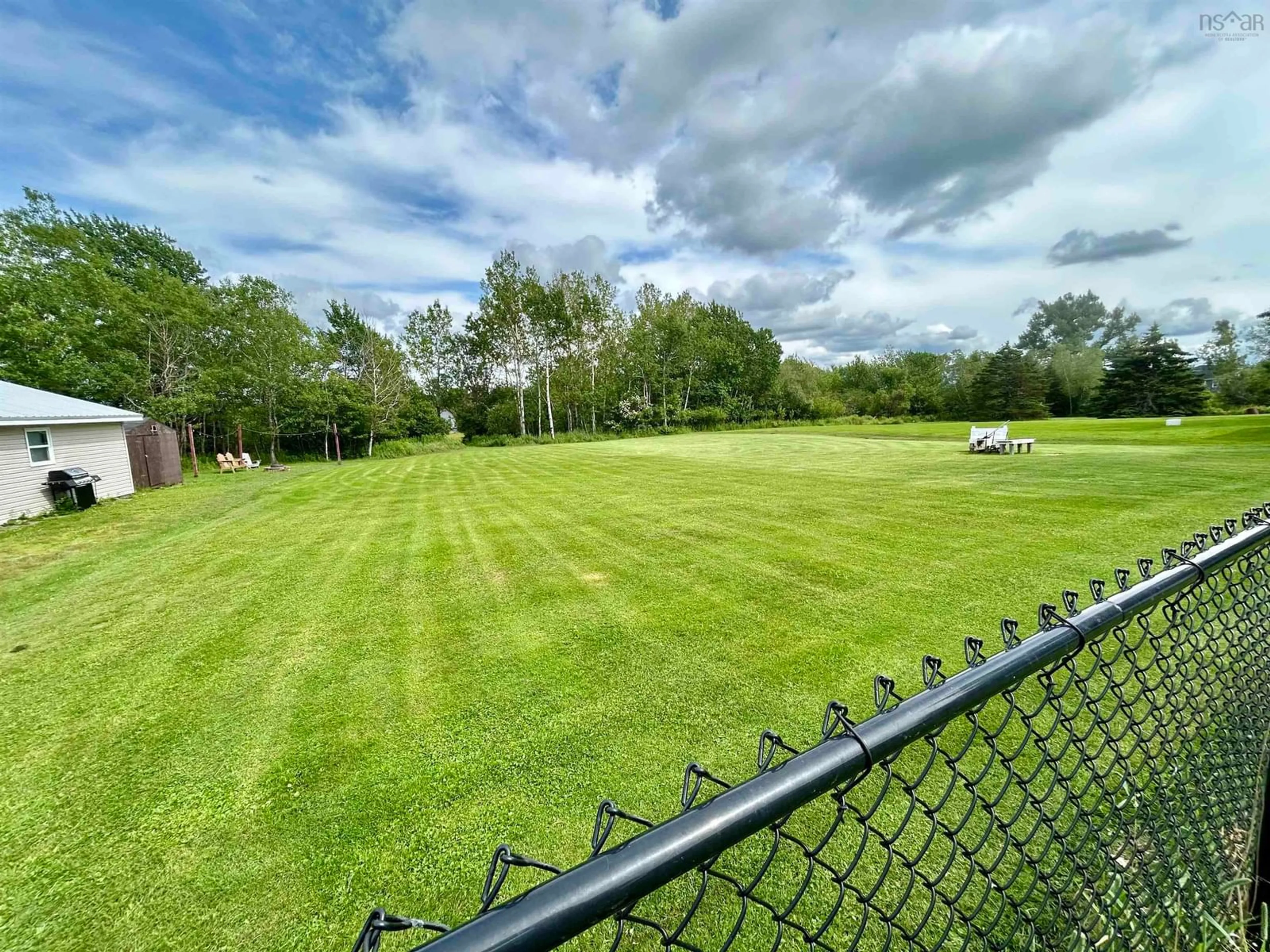 A pic from outside/outdoor area/front of a property/back of a property/a pic from drone, unknown for 1691 Office St, Westville Nova Scotia B0K 2A0