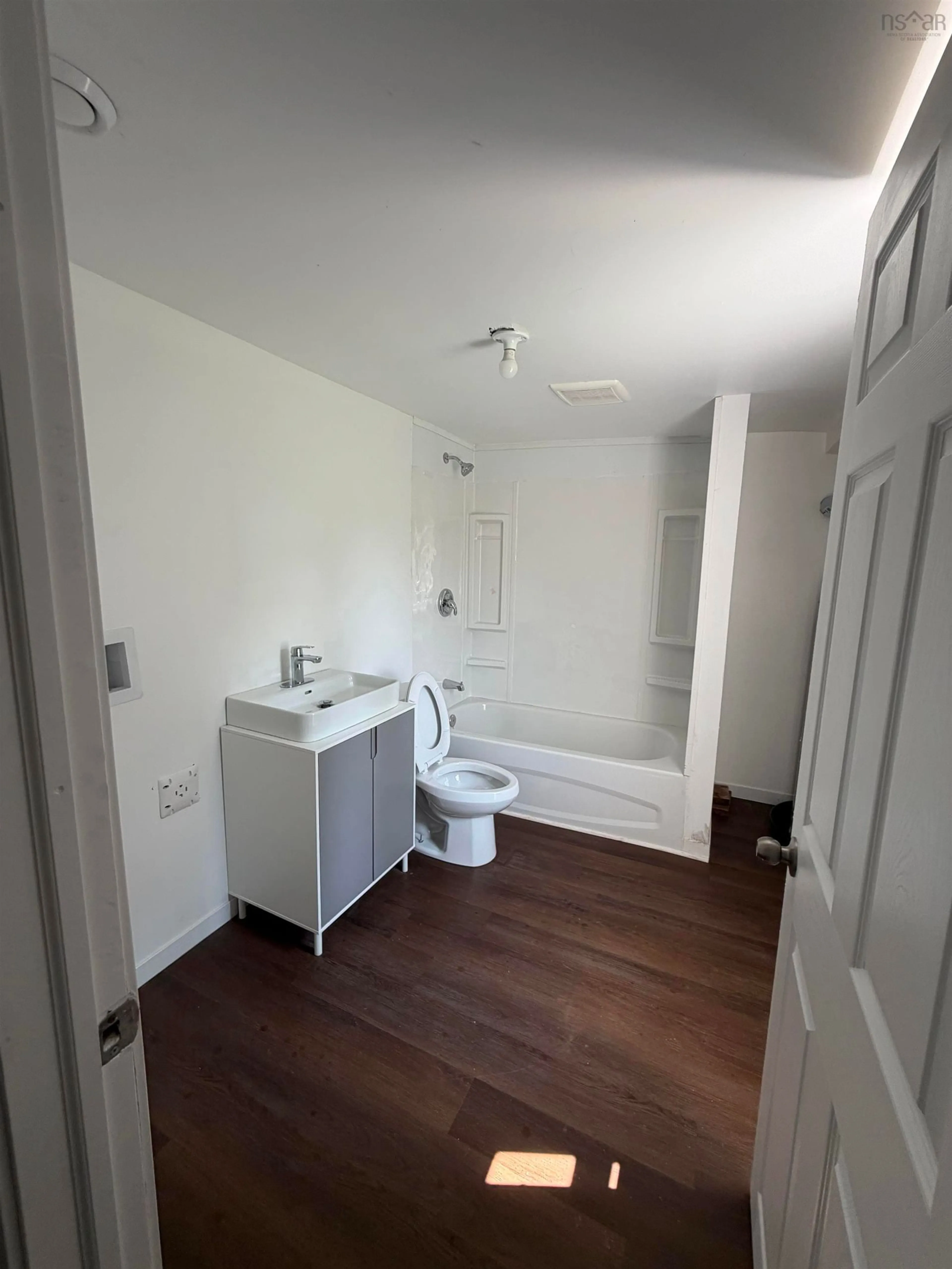 A pic of a room for 119 Victoria Rd, Sydney Nova Scotia B1P 2V5