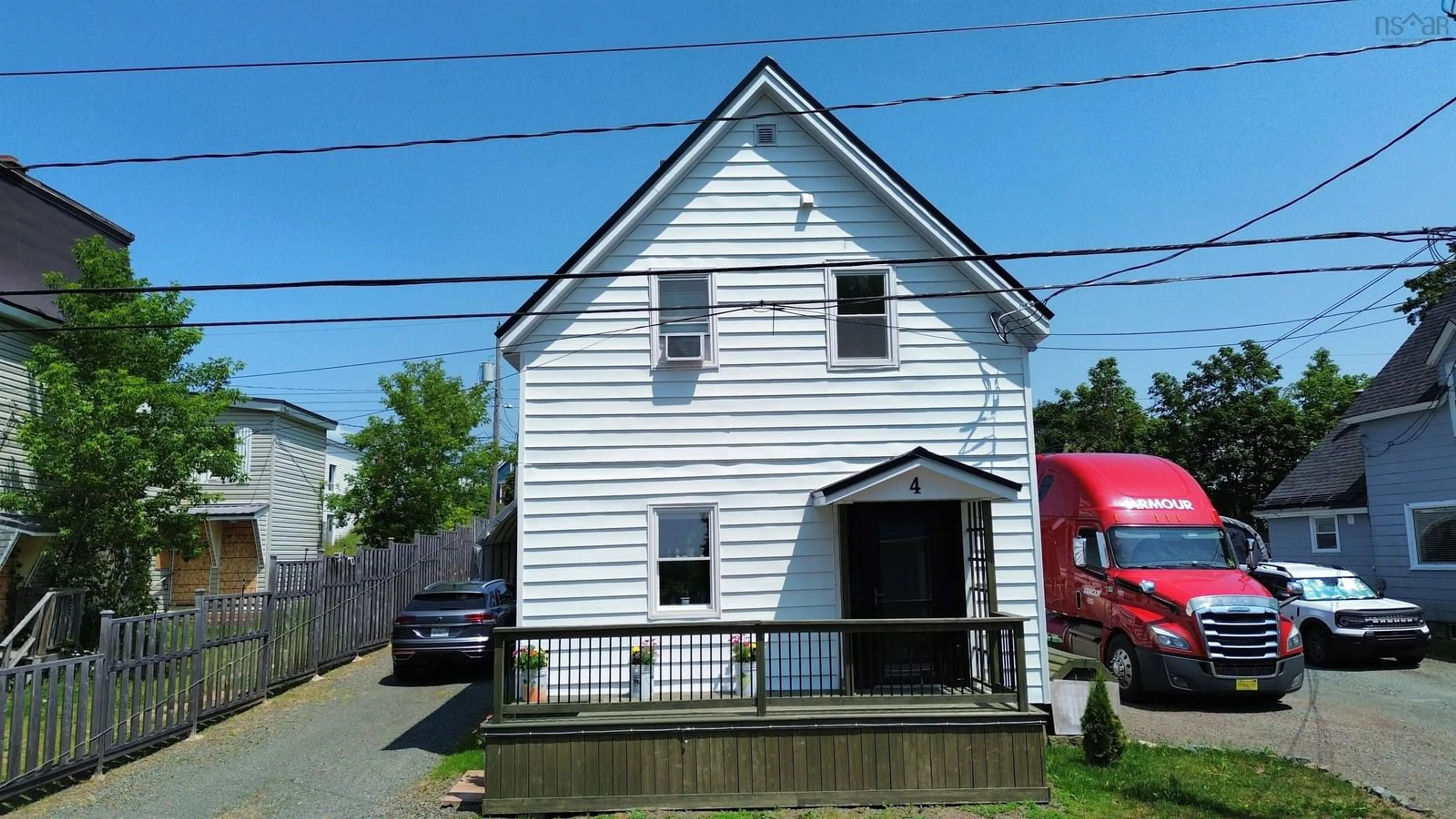 Unknown for 4 Victoria St, Springhill Nova Scotia B0M 1X0